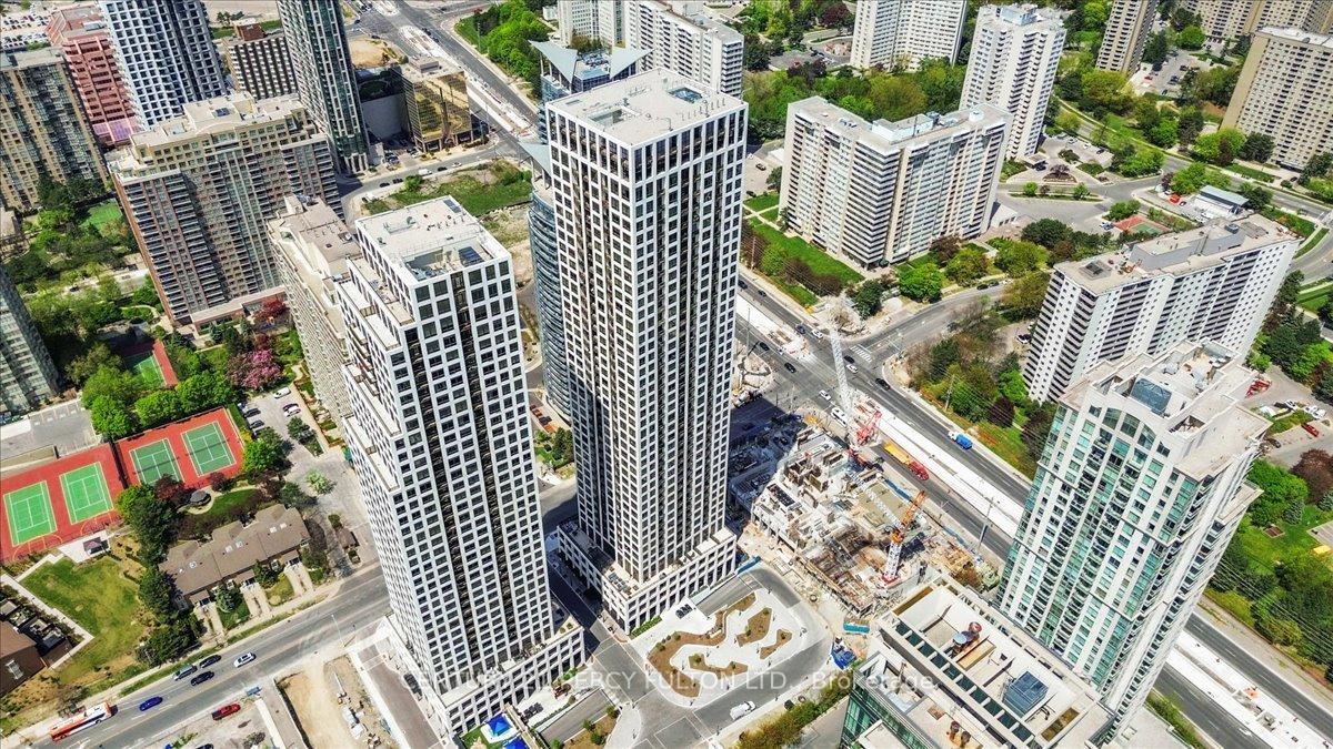 1 Bedroom Condo at 30 Elm, Mississauga For sale