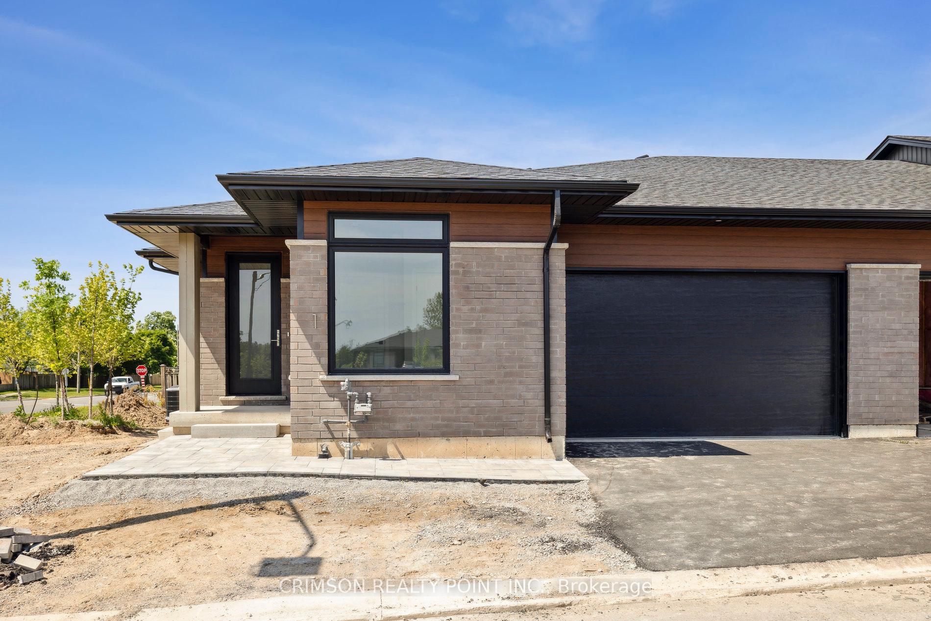 #1 - 300 Richmond Street, Thorold, ON L2V 5B9 #1
