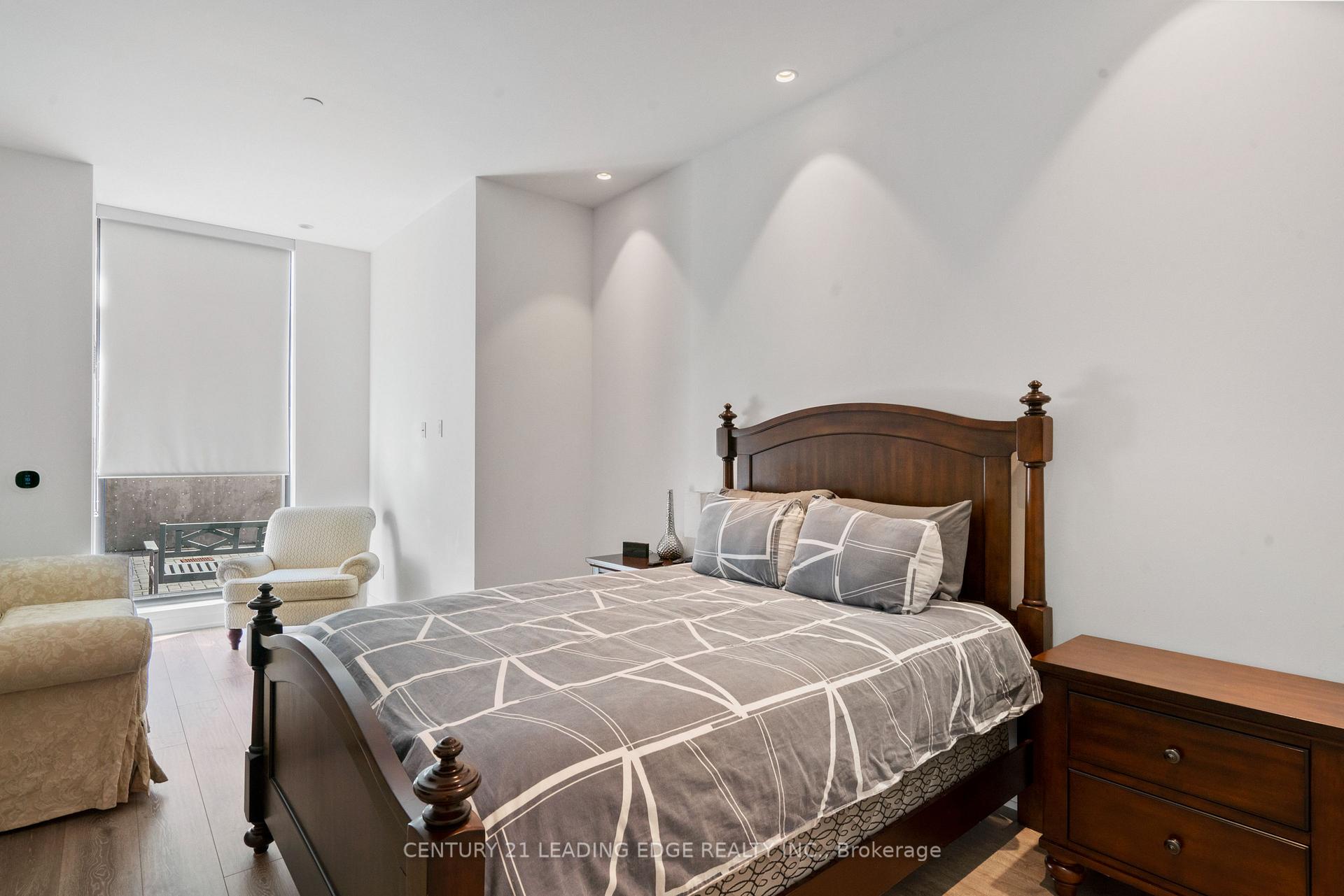 2 Bedrooms Condo at 1401 O’Connor, Toronto For sale