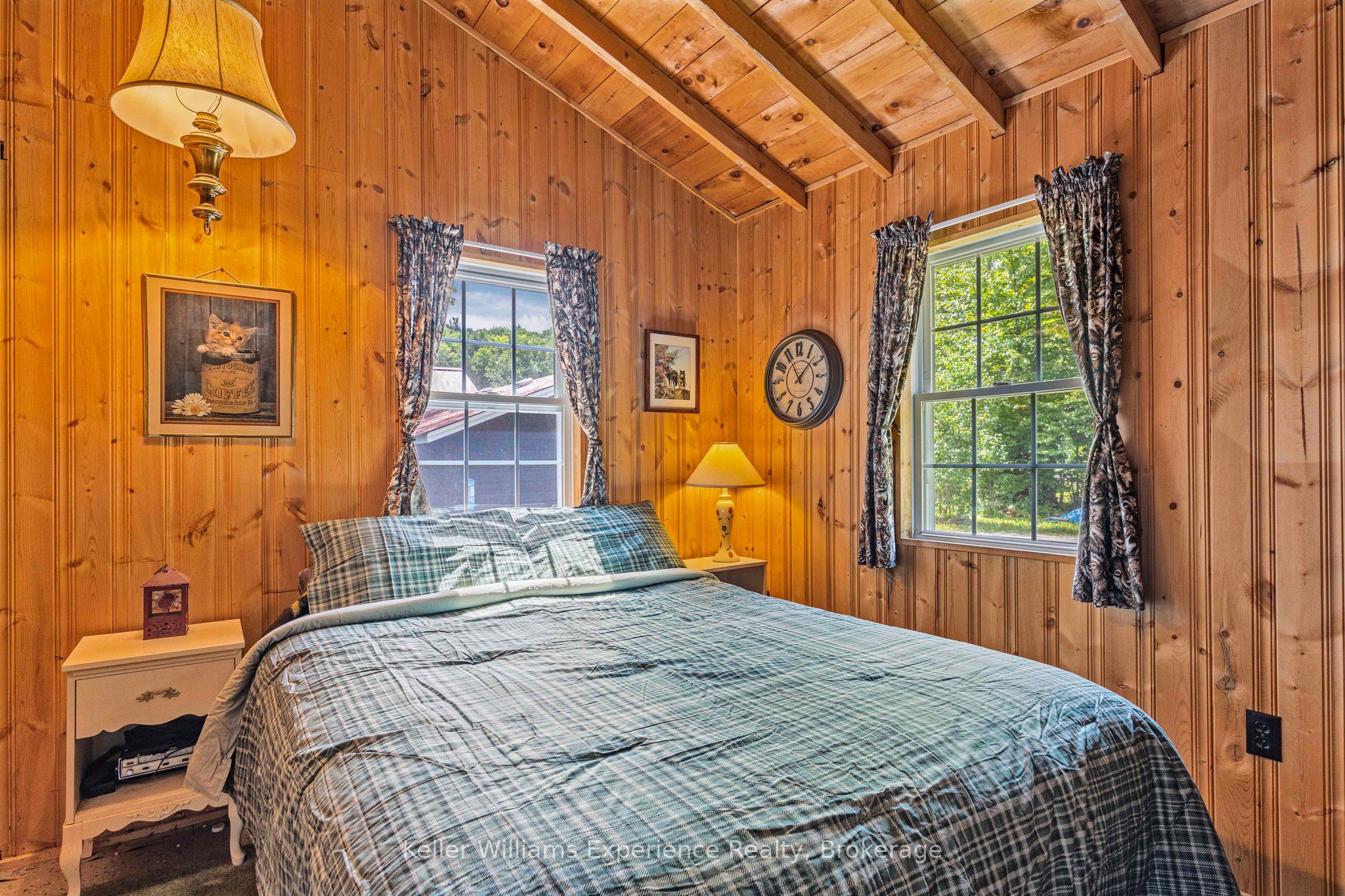 1077 Friendship Lane, Algonquin Highlands, ON K0M 1J2