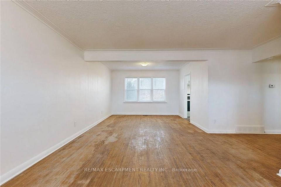 1337 REBECCA Street, Oakville, ON L6L 1Z3