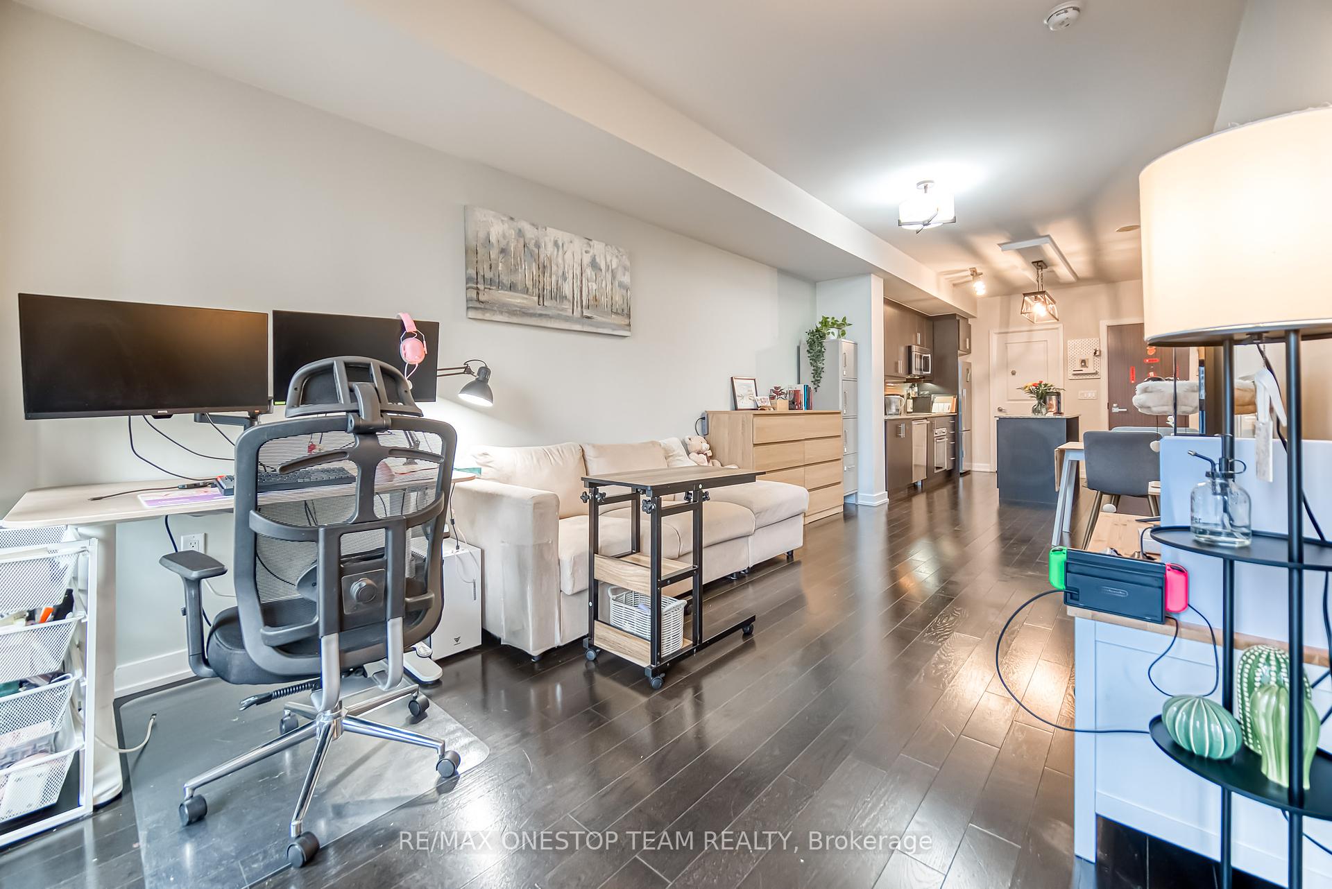 2 Bedrooms Co-op at 1 The Esplanade, Toronto For sale