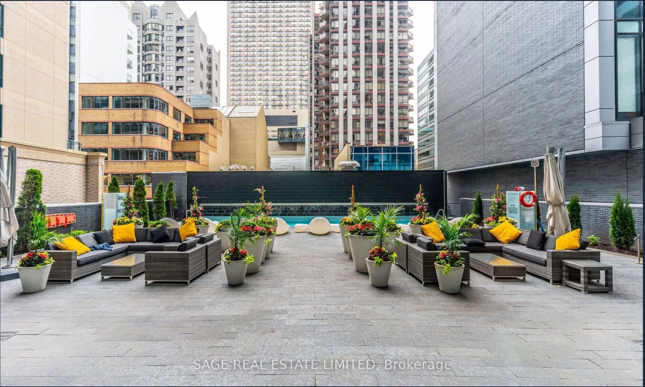 42 Charles Street E, #1003