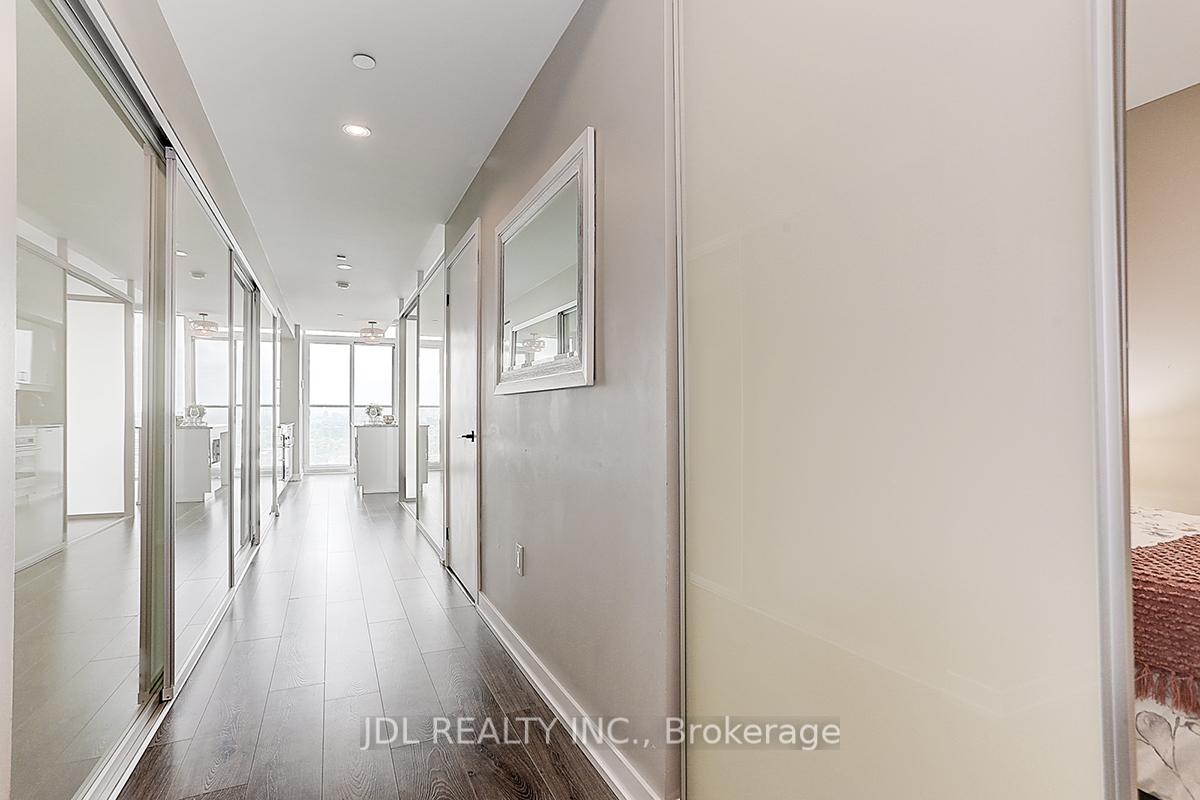 2 Bedrooms Condo at 426 University, Toronto For sale
