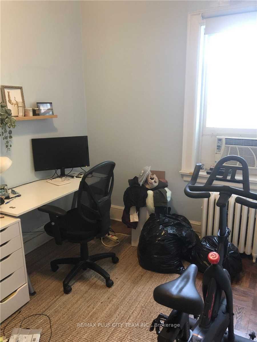 291 St George Street, #4