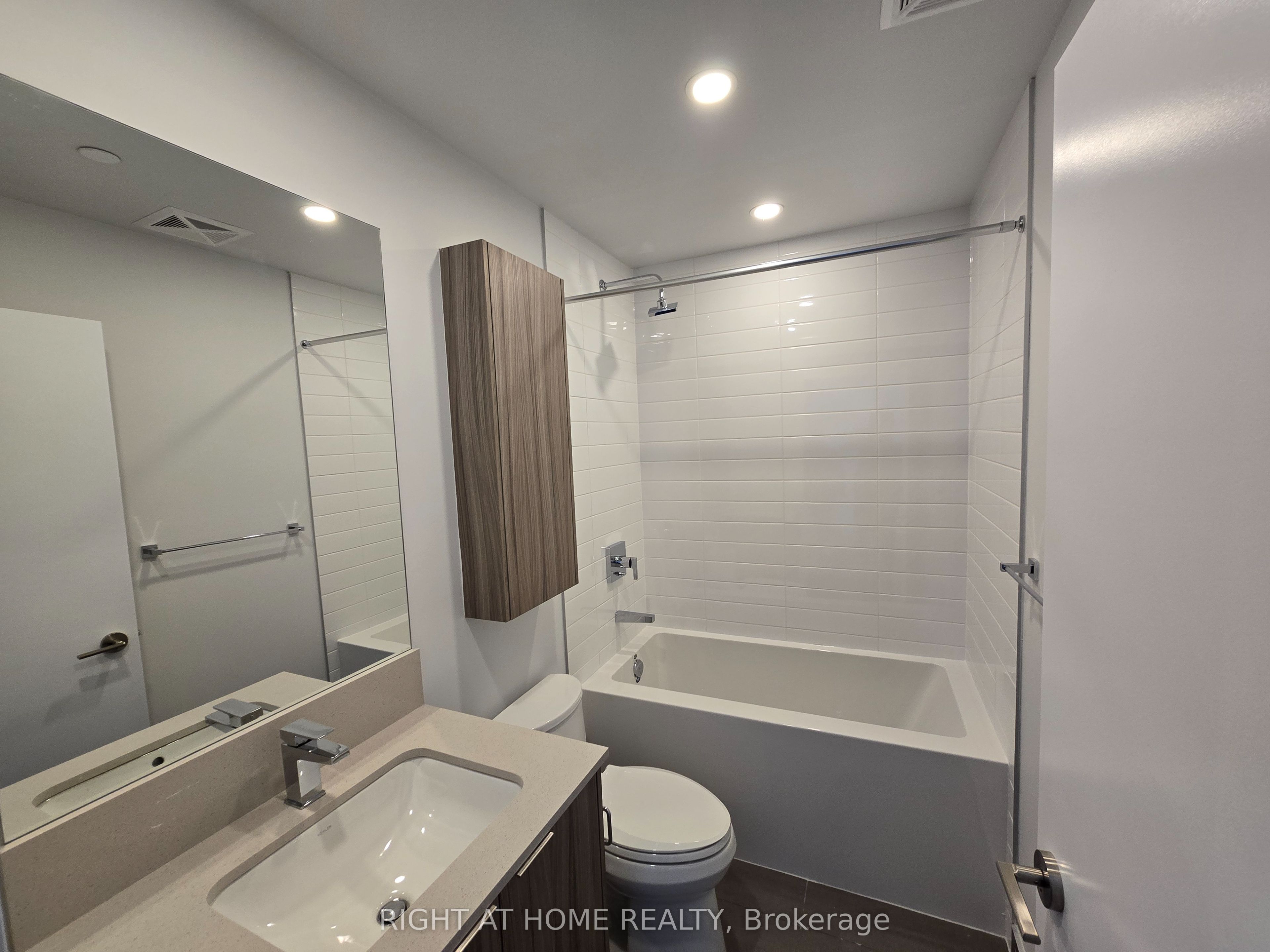 430 Square One Drive, #4501