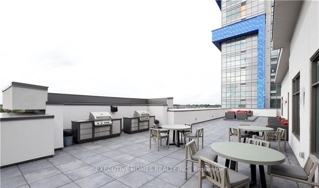 2 Bedrooms Condo at 450 Dundas, Hamilton For sale
