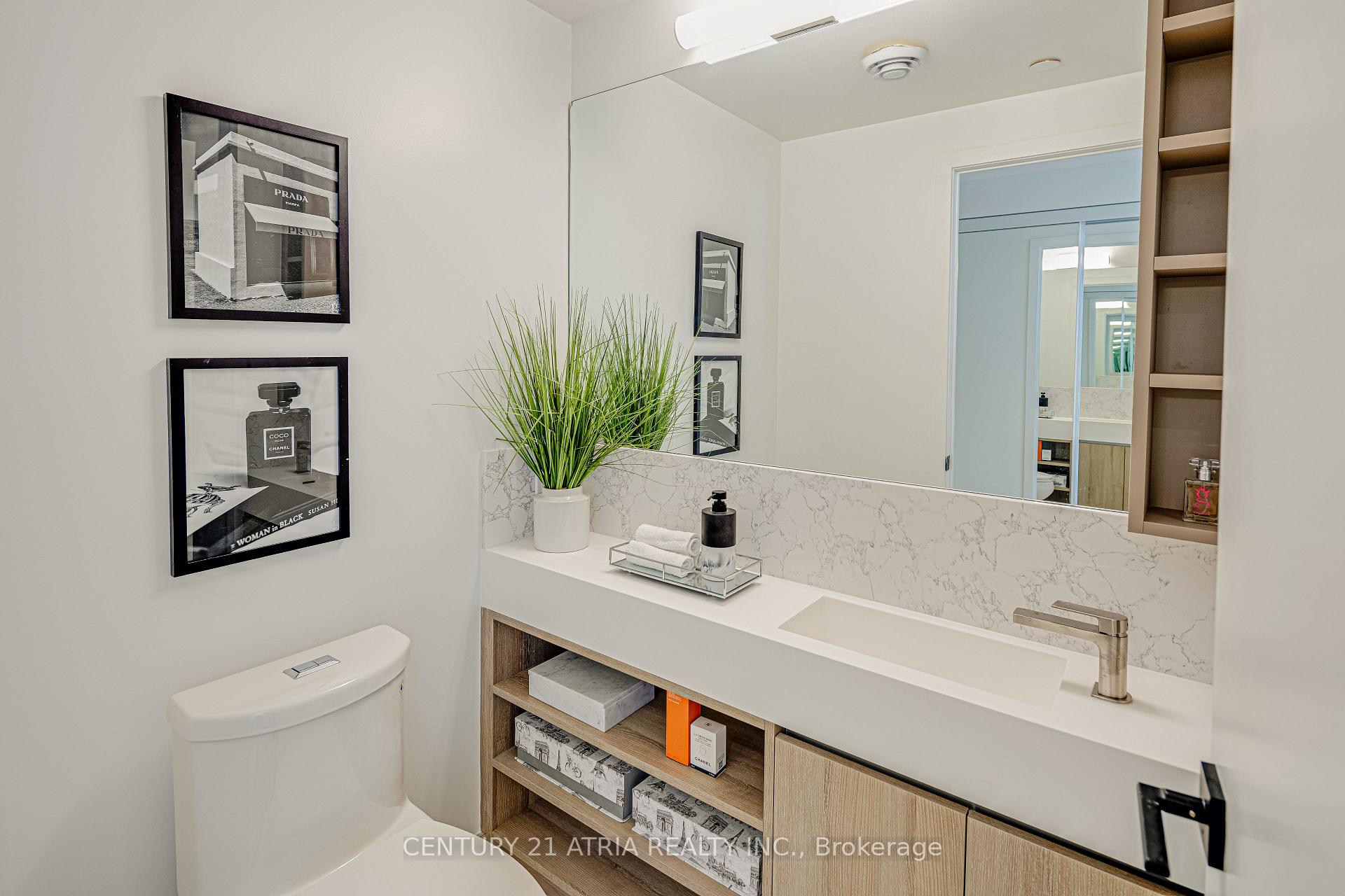 1 Bedroom Condo at 319 Jarvis,  Toronto For sale
