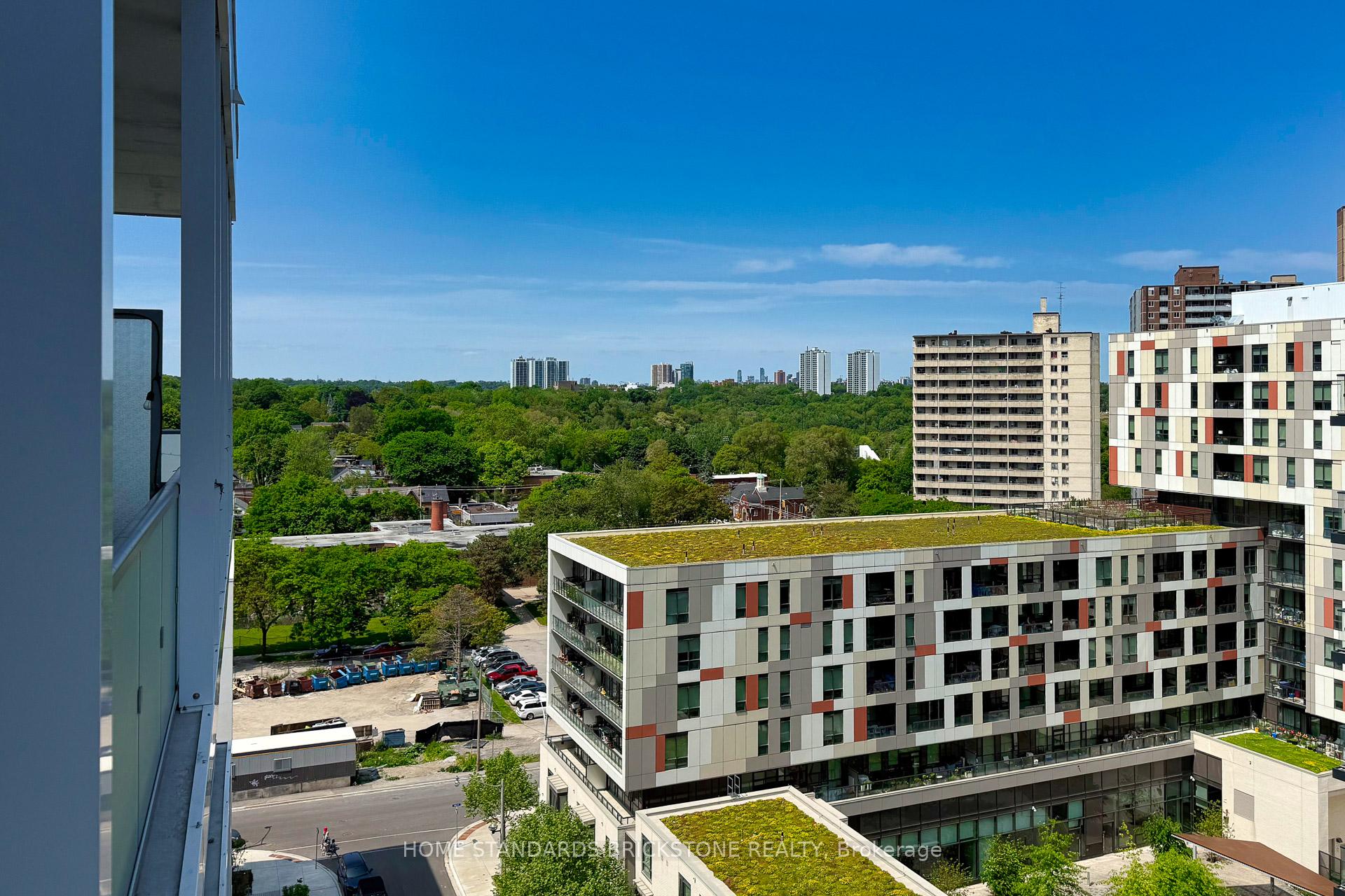 2 Bedrooms Condo at 34 Tubman, Toronto For sale
