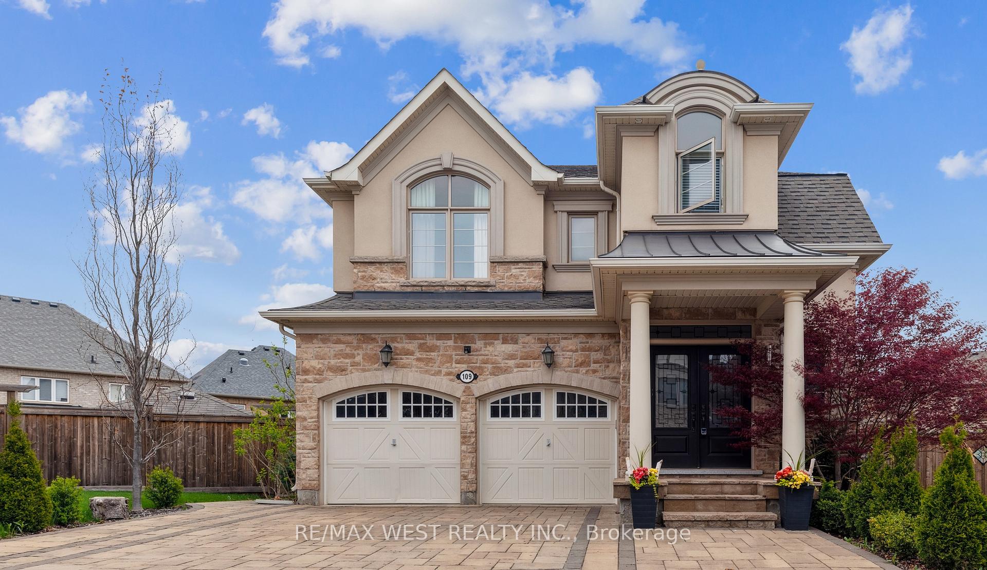 109 Masterman Crescent, 1008 - GO Glenorchy, Oakville 