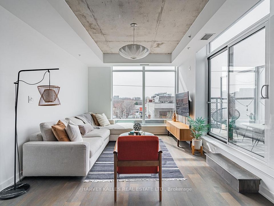 109 Ossington