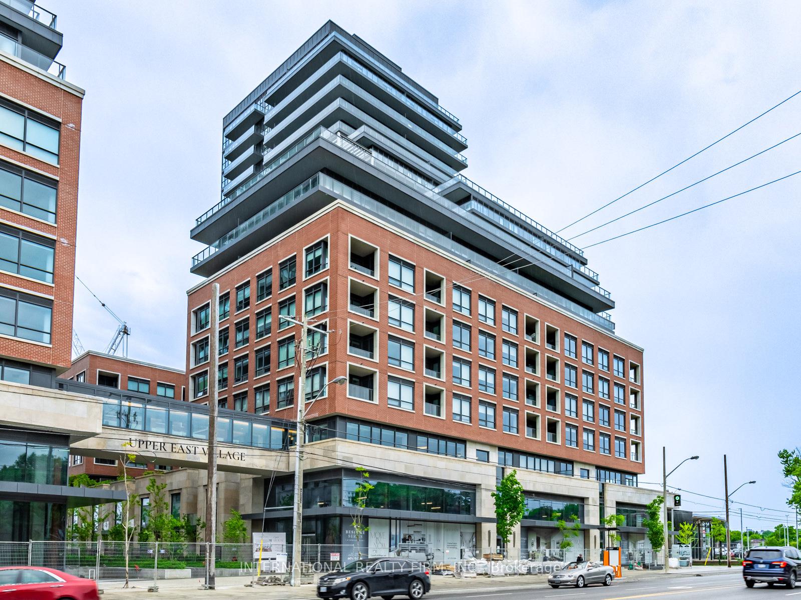 2 Bedrooms Condo at 33 Frederick Todd, Toronto For sale