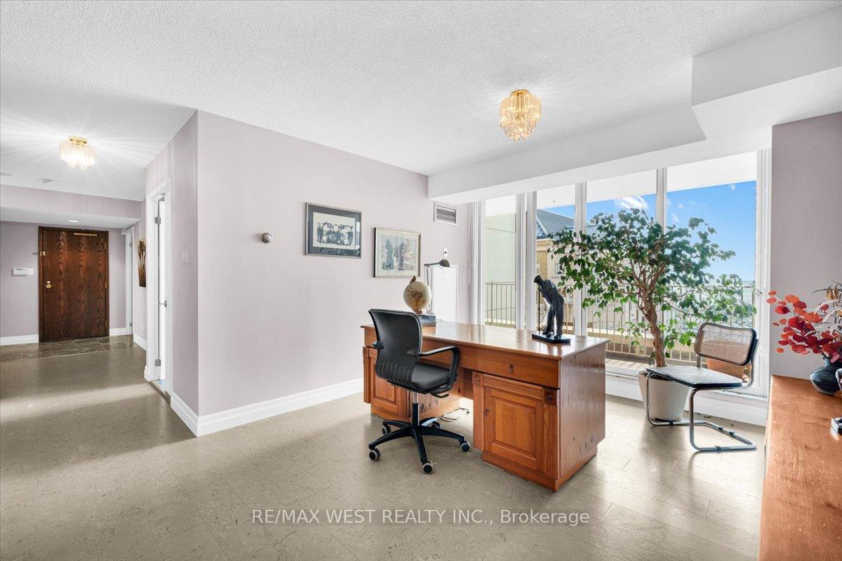 2 Bedrooms Condo at 2285 Lake Shore, Toronto For sale