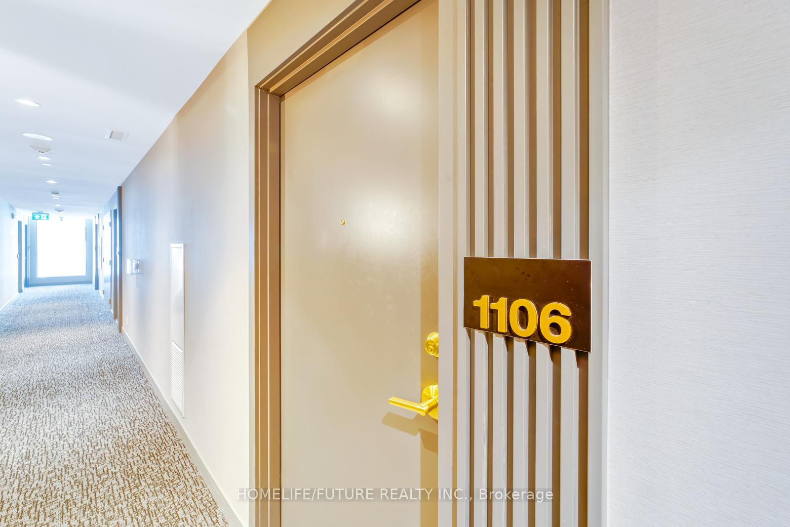 2 Bedrooms Condo at 898 Portage,  Vaughan For sale