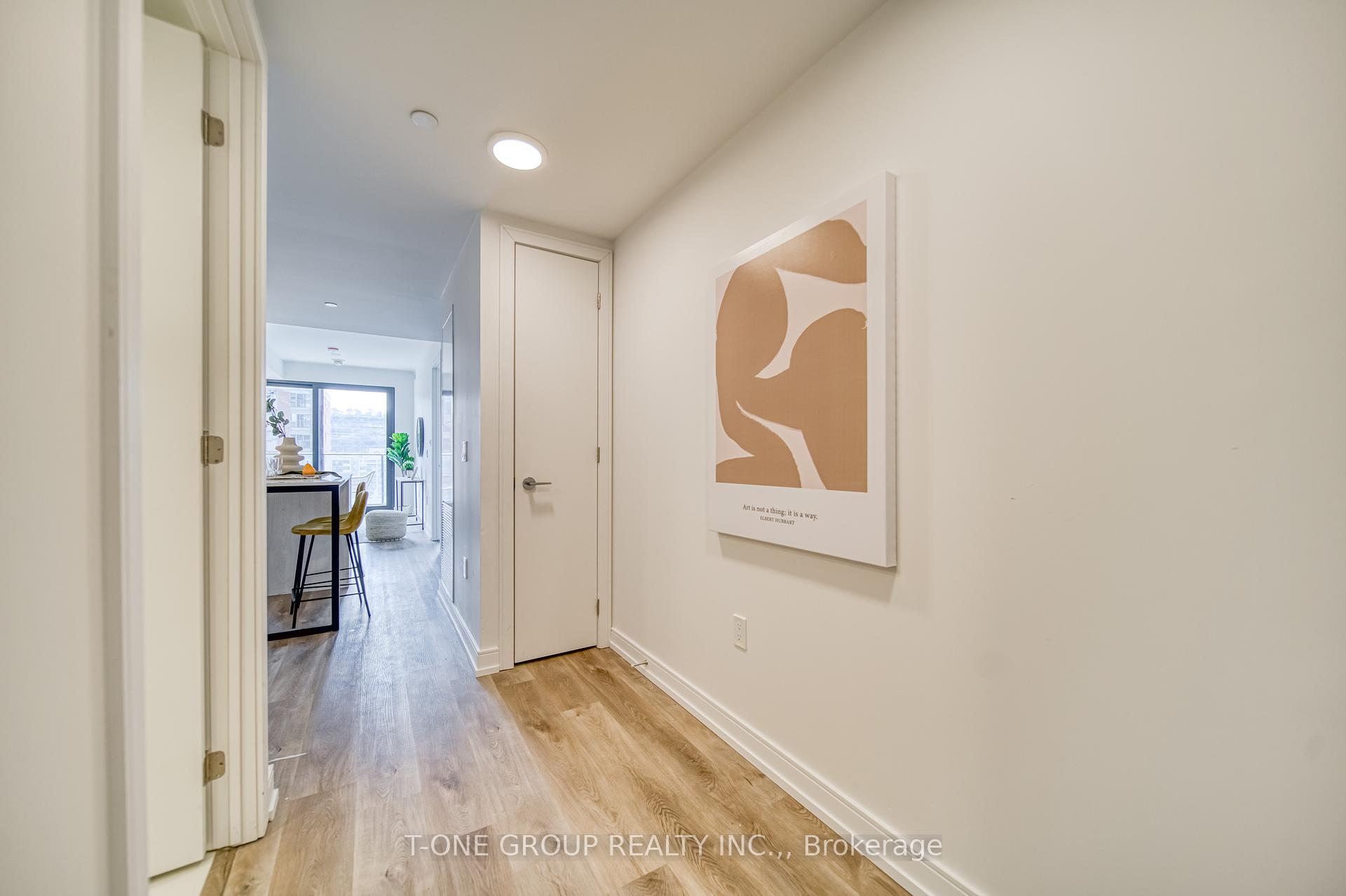 2 Bedrooms Condo at 1 Jarvis, Hamilton For sale