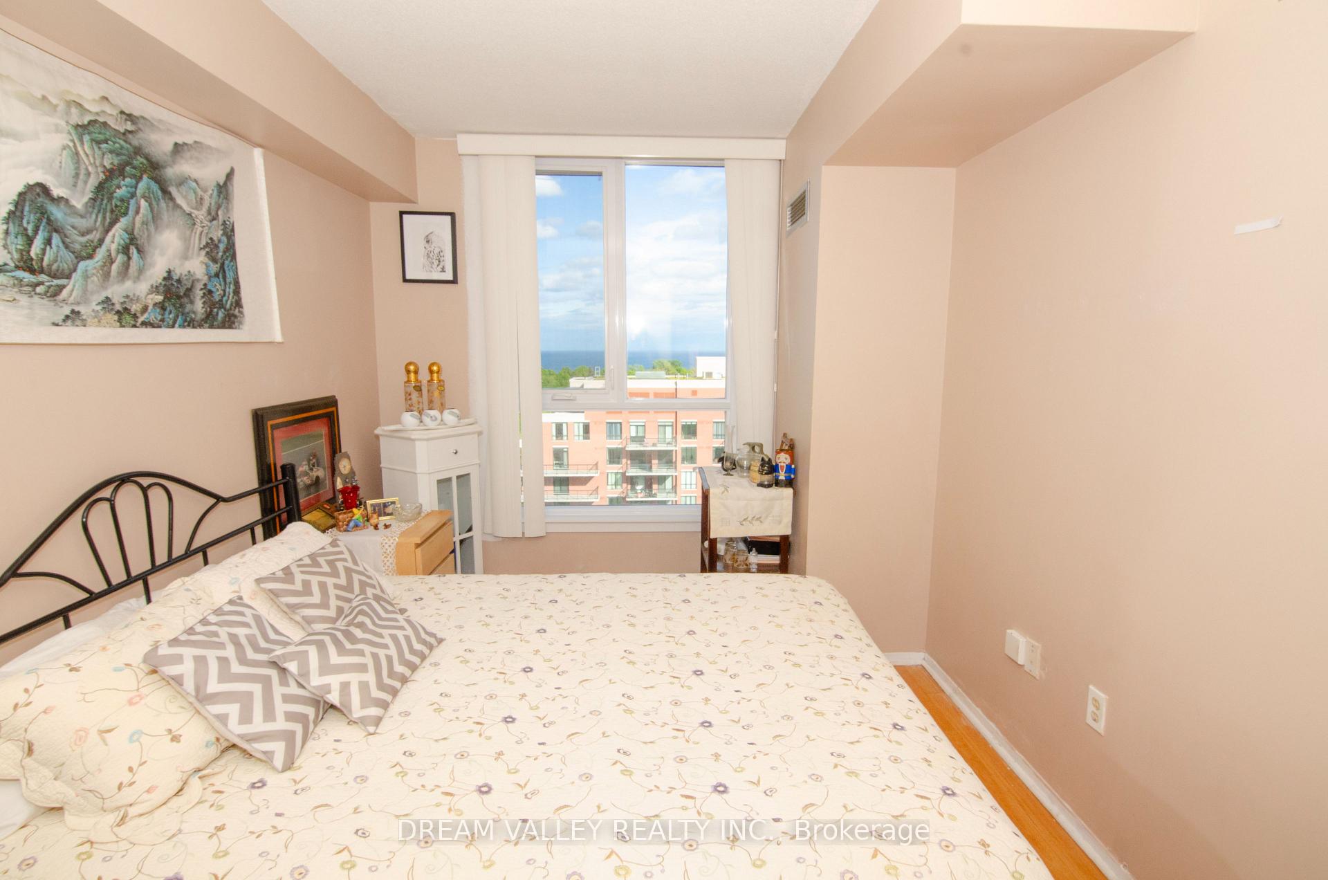 2 Bedrooms Condo at 3233 Eglinton, Toronto For sale