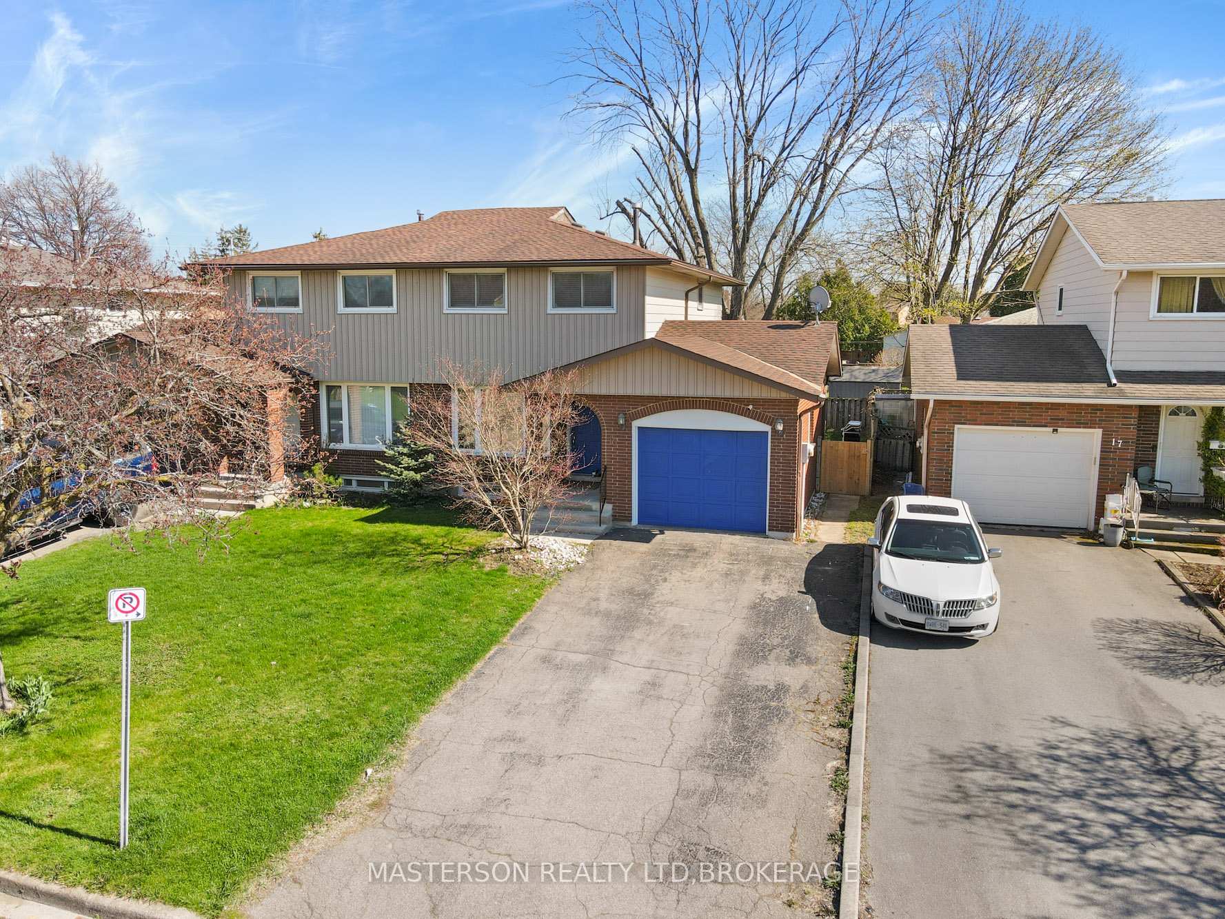 15 Westfield Drive, St. Catharines, ON L2N 5Z5