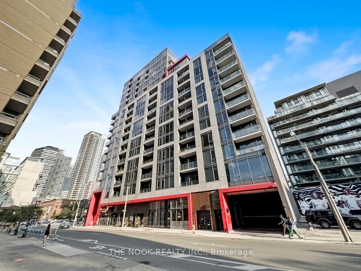 2 Bedrooms Condo at 435 Richmond, Toronto For sale