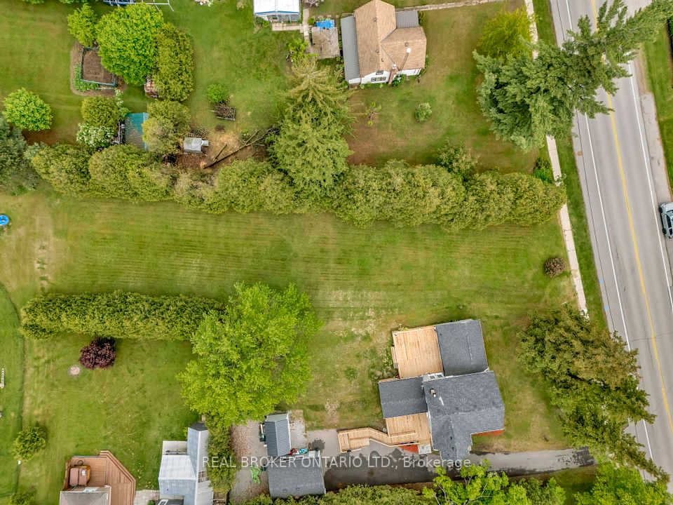 729 B Mount Pleasant Road, Brant, ON N0E 1K0
