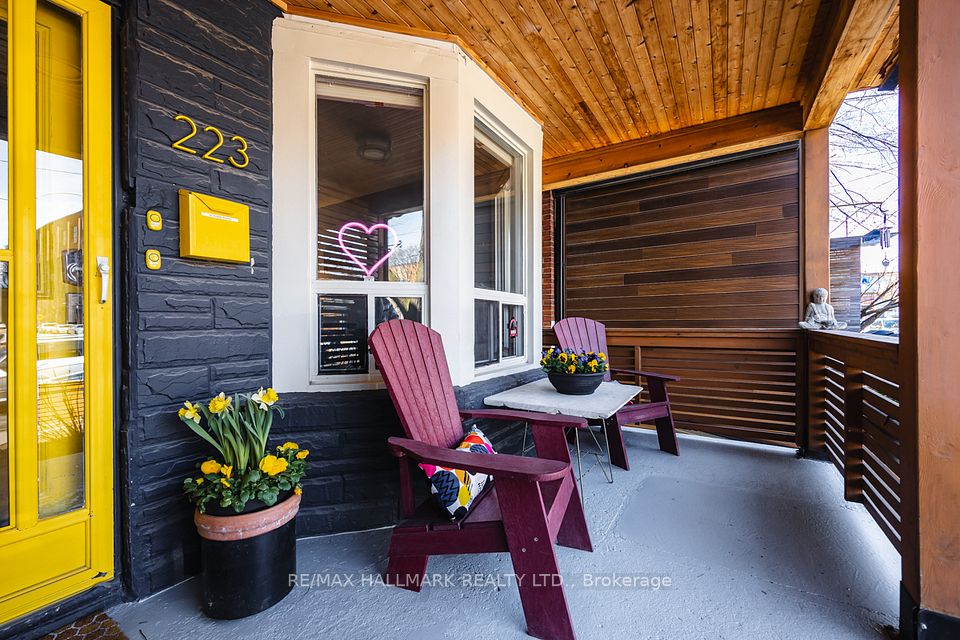223 Wallace