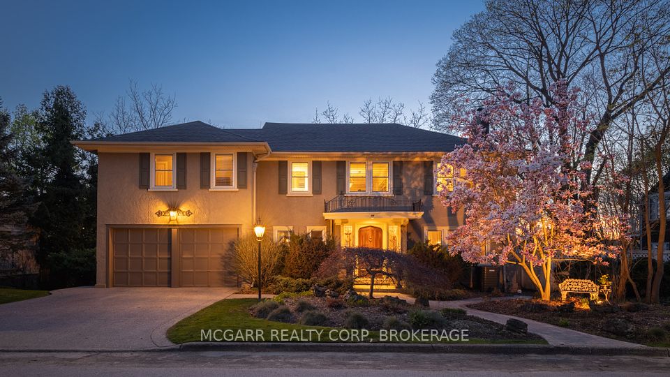 62 Hillcrest Avenue, St. Catharines, ON L2R 4Y1