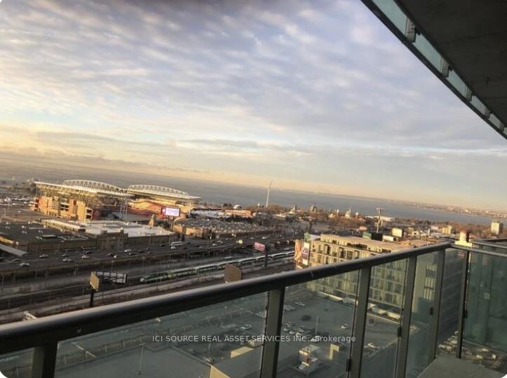 3 Bedrooms Condo at 150 East Liberty, Toronto For sale