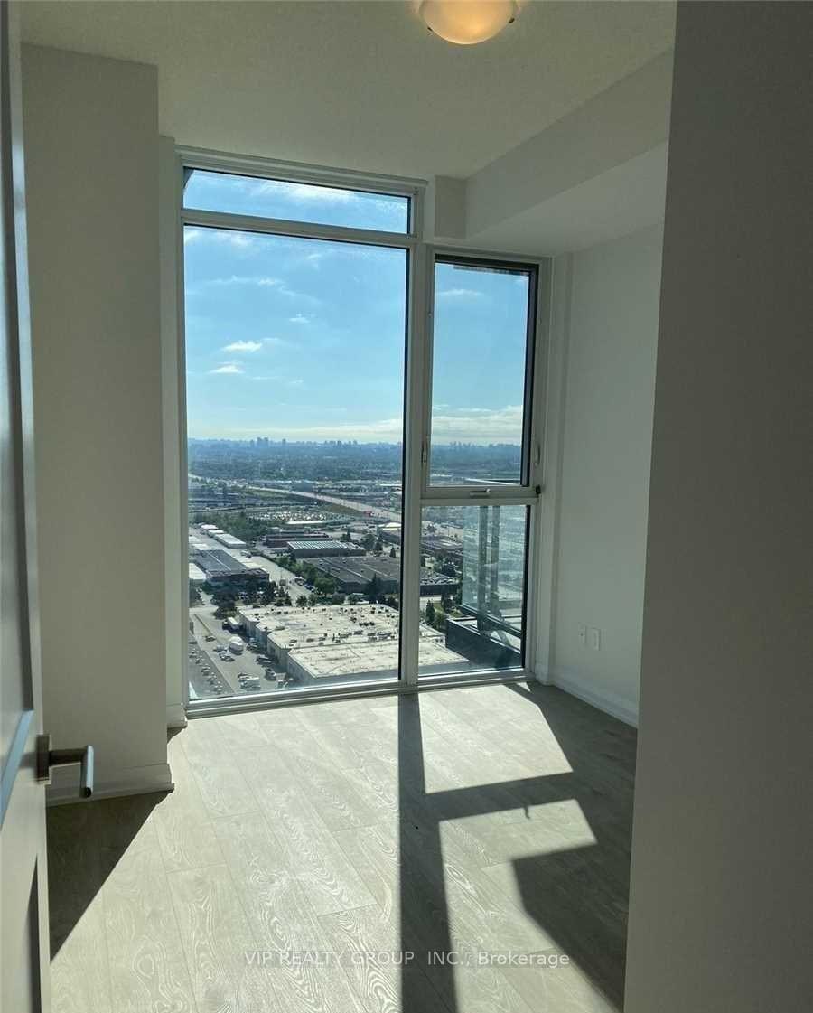 1 Bedroom Condo at 7895 Jane, Vaughan For sale