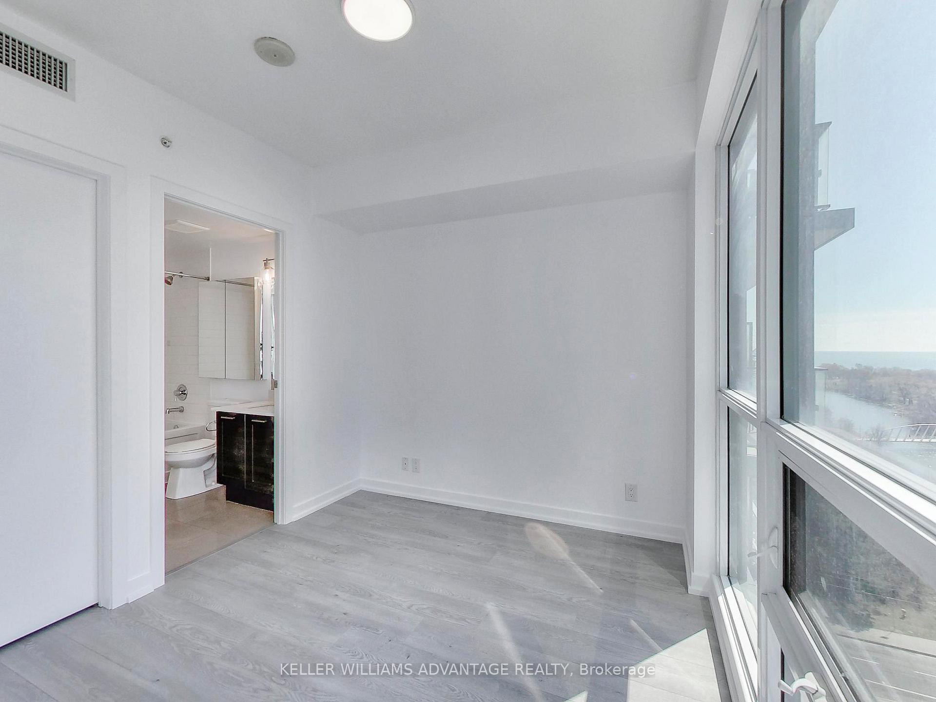 2 Bedrooms Condo at 2200 Lake Shore, Toronto For sale