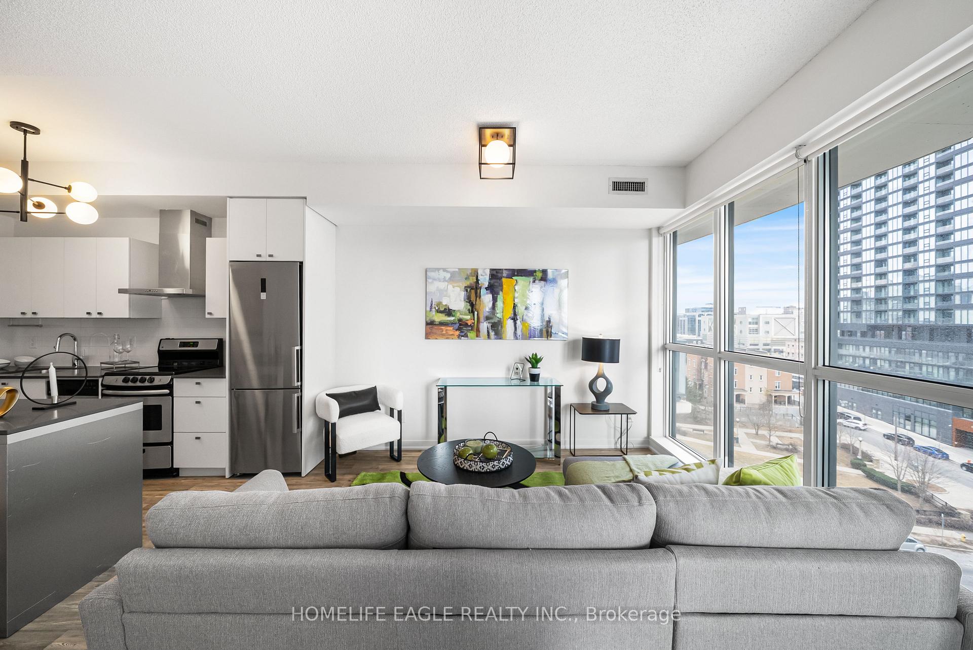 2 Bedrooms Condo at 51 East Liberty, Toronto For sale