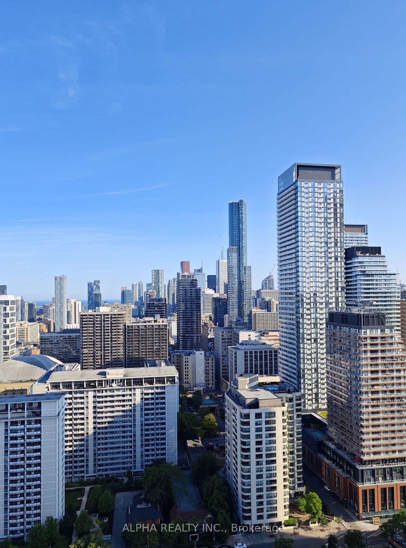 1 Bedroom Condo at 28 Wellesley,  Toronto For sale