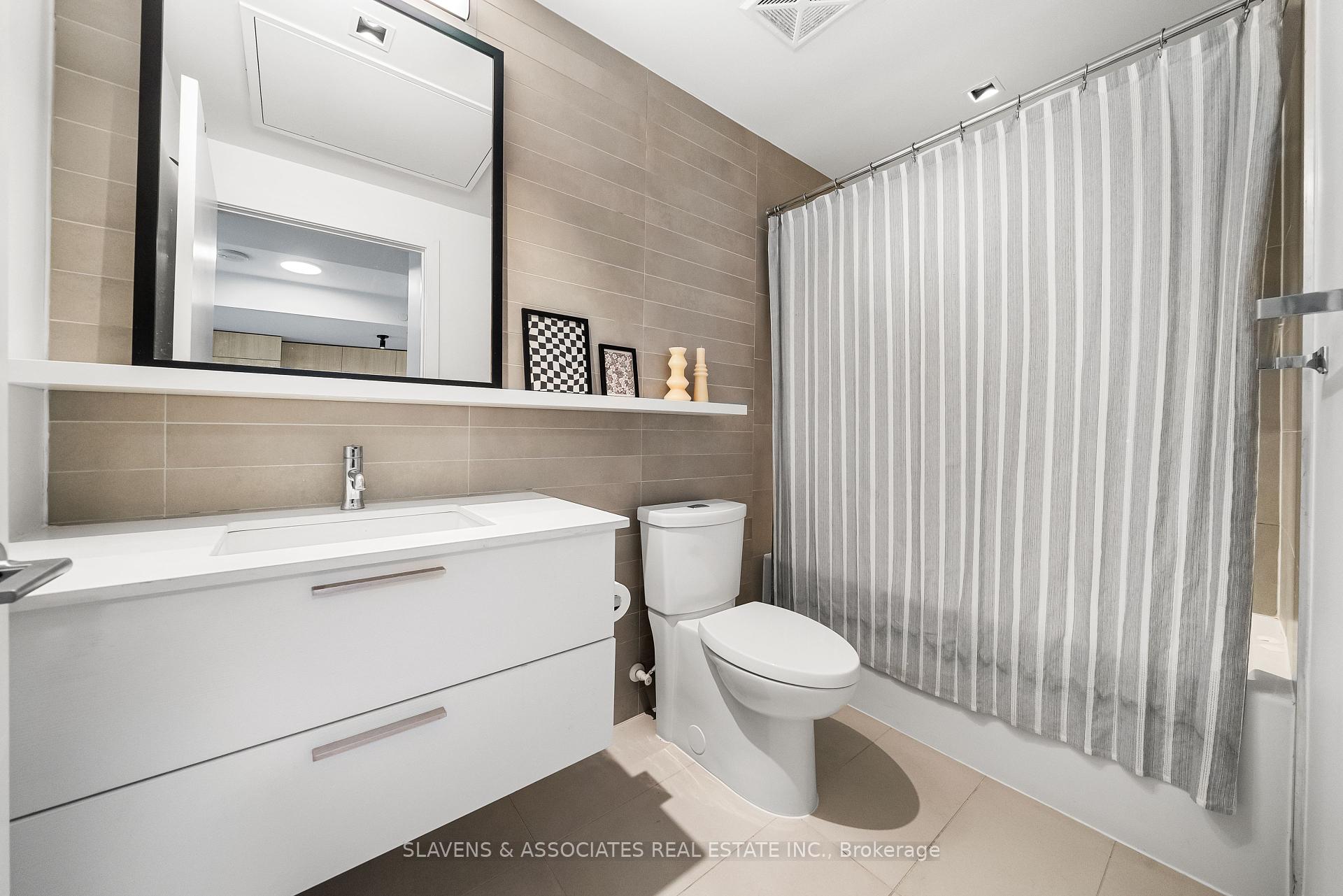 1 Bedroom Condo at 501 Adelaide, Toronto For sale