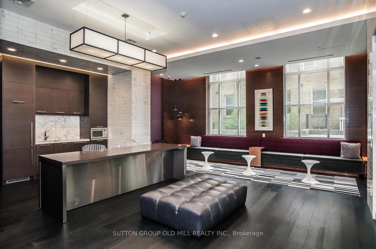 2 Bedrooms Condo at 105 George, Toronto For sale