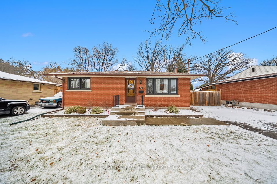32 Collingdon