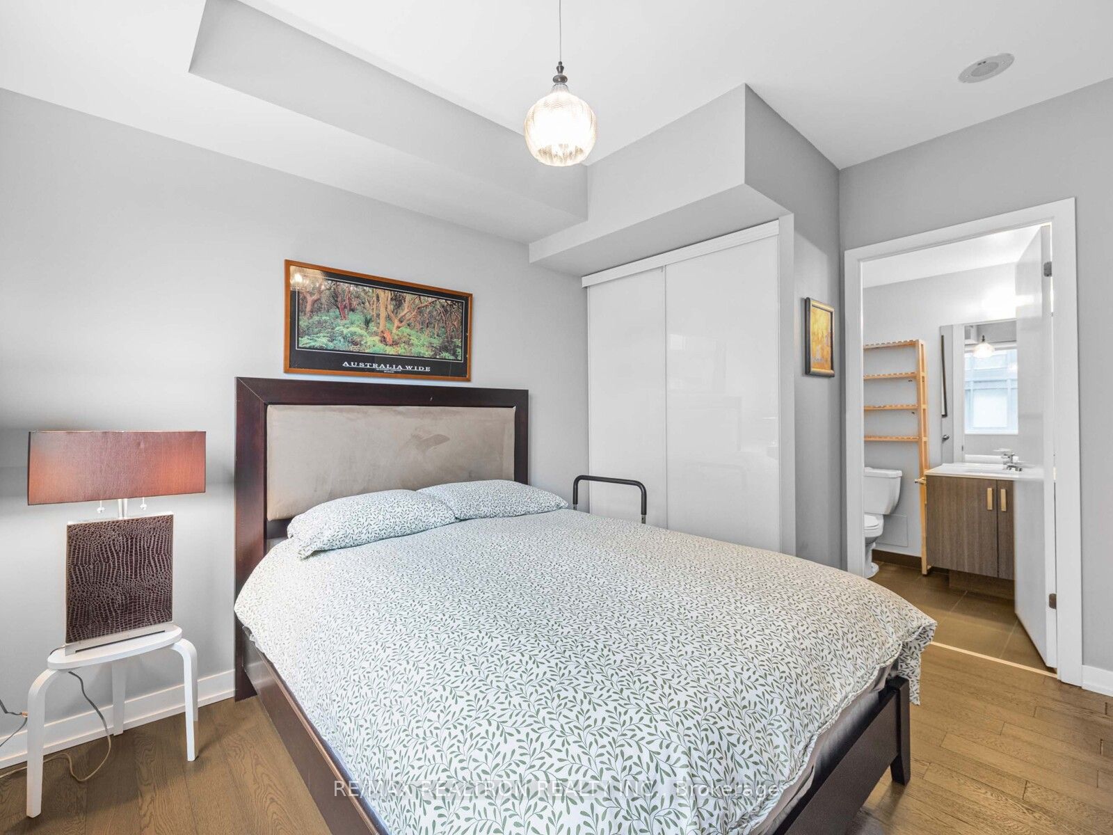 36 Howard Park Avenue, #202
