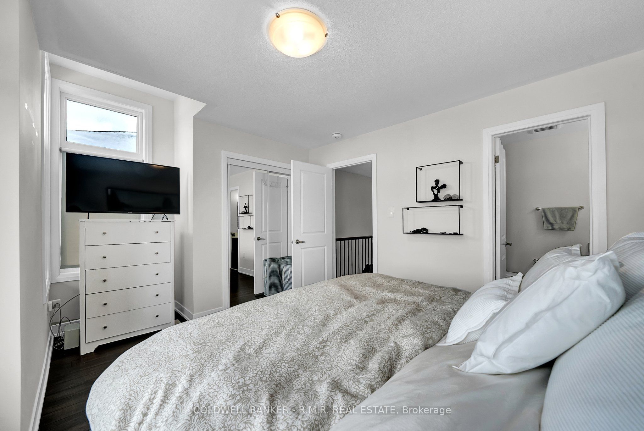 15 Shawfield Way, #83