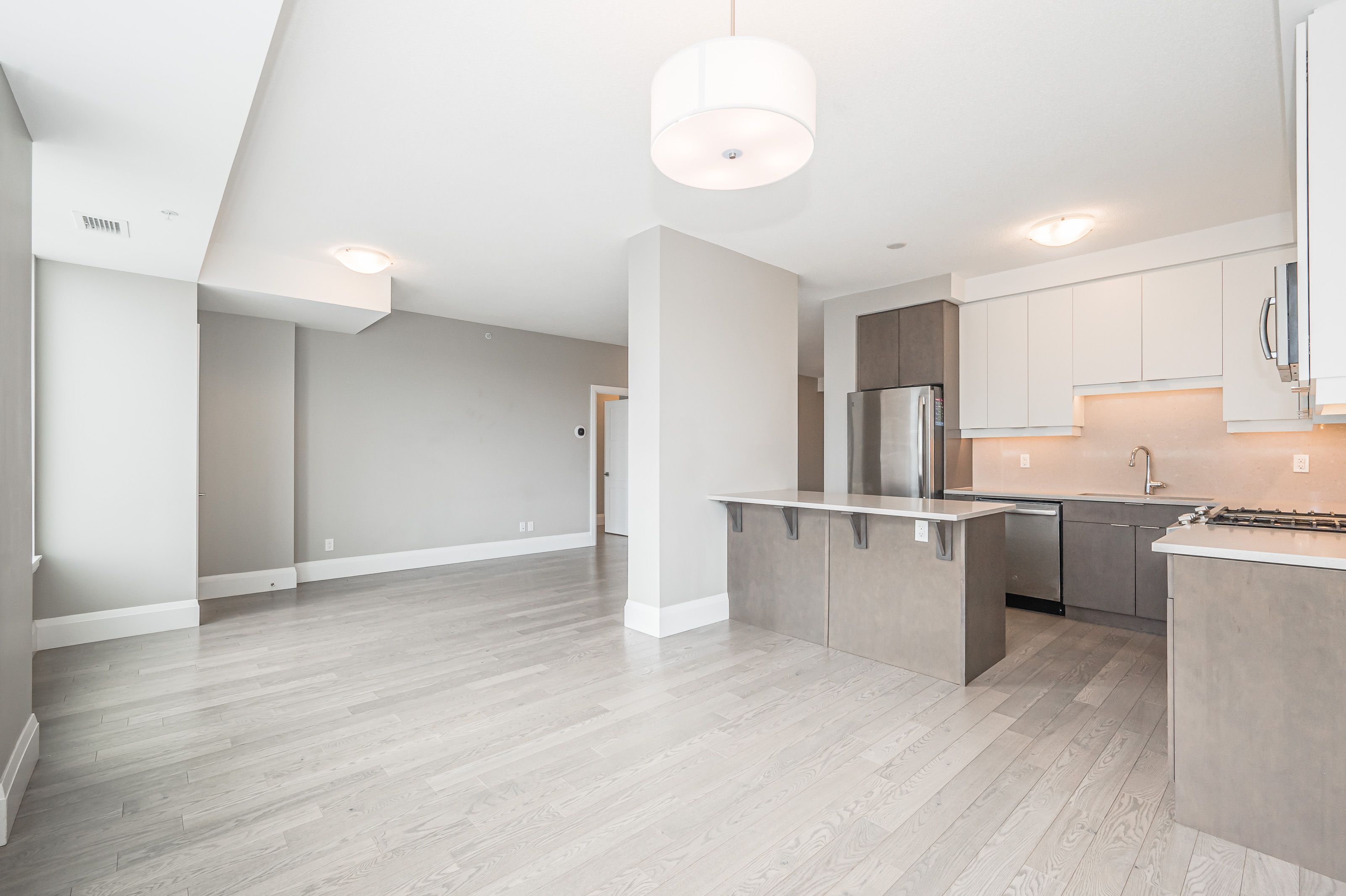 63 Arthur Street S 801