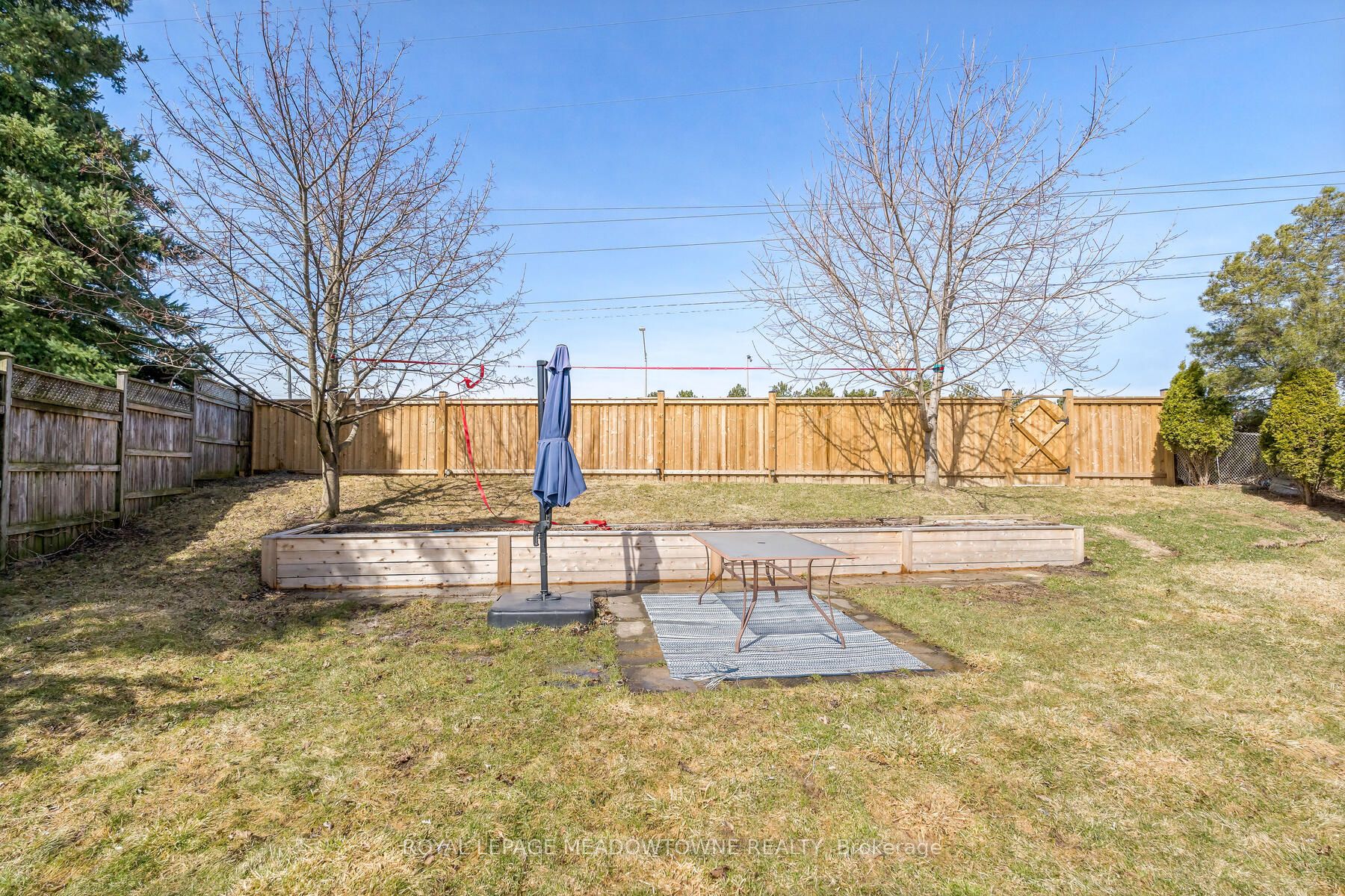 338 Whitehead Crescent