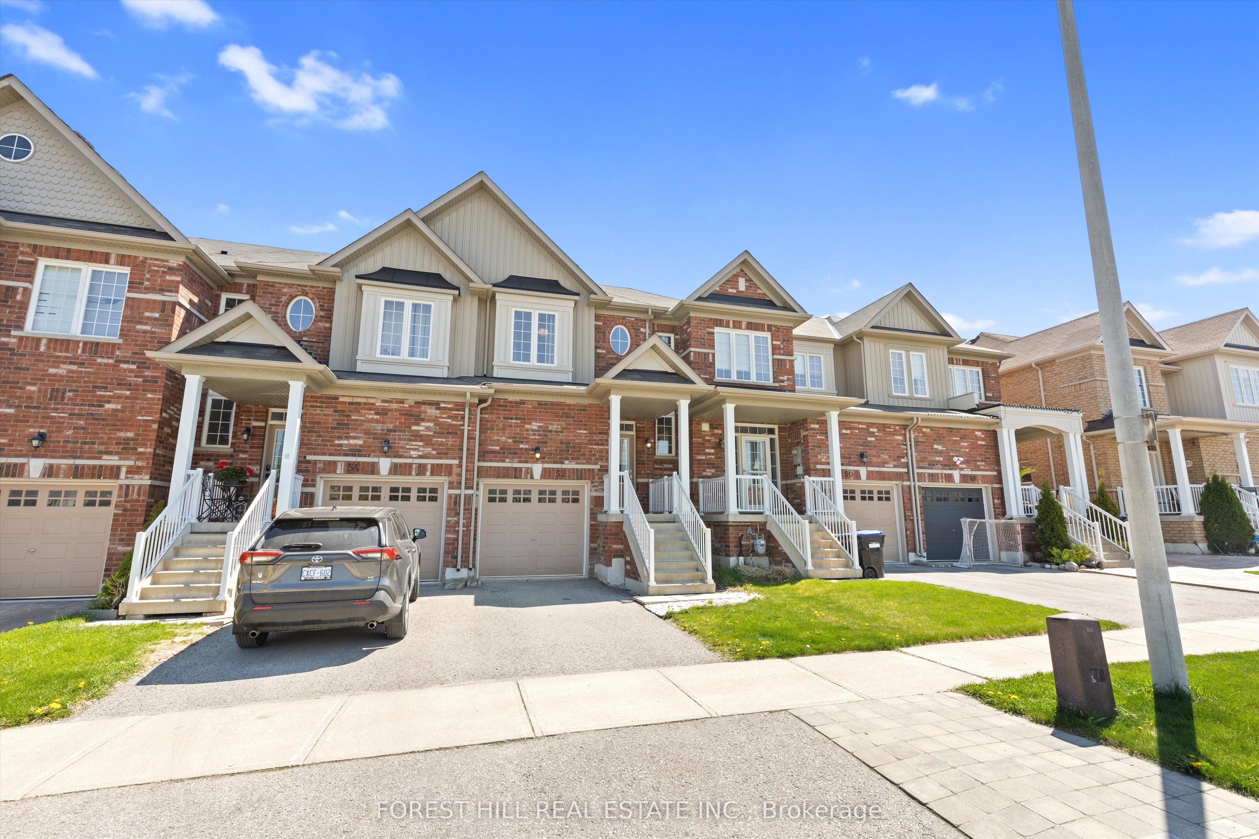 52 Luisa Street, Bradford West Gwillimbury, ON L3Z 0P1