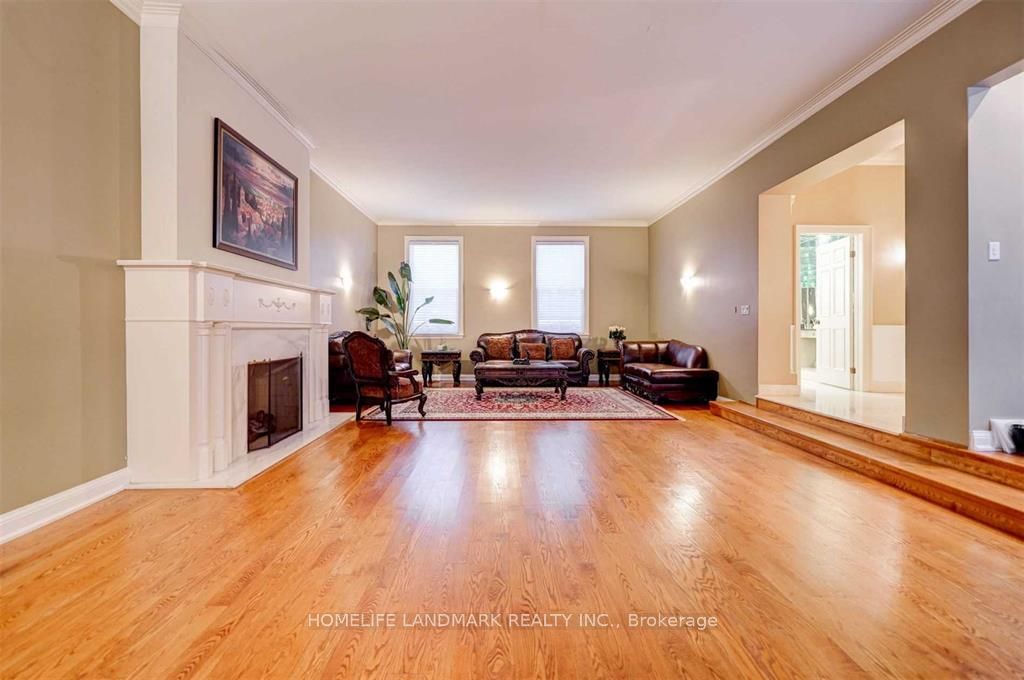 27 Junewood Crescent