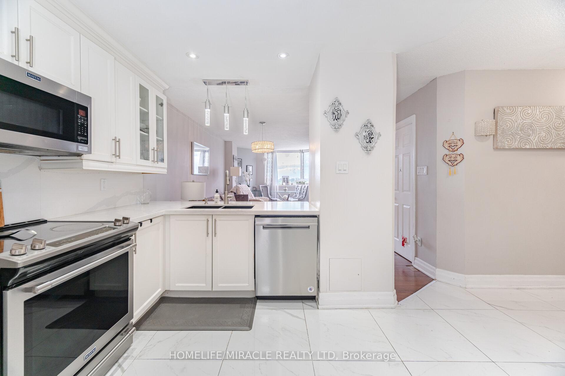 3 Bedrooms Condo at 234 Albion, Toronto For sale