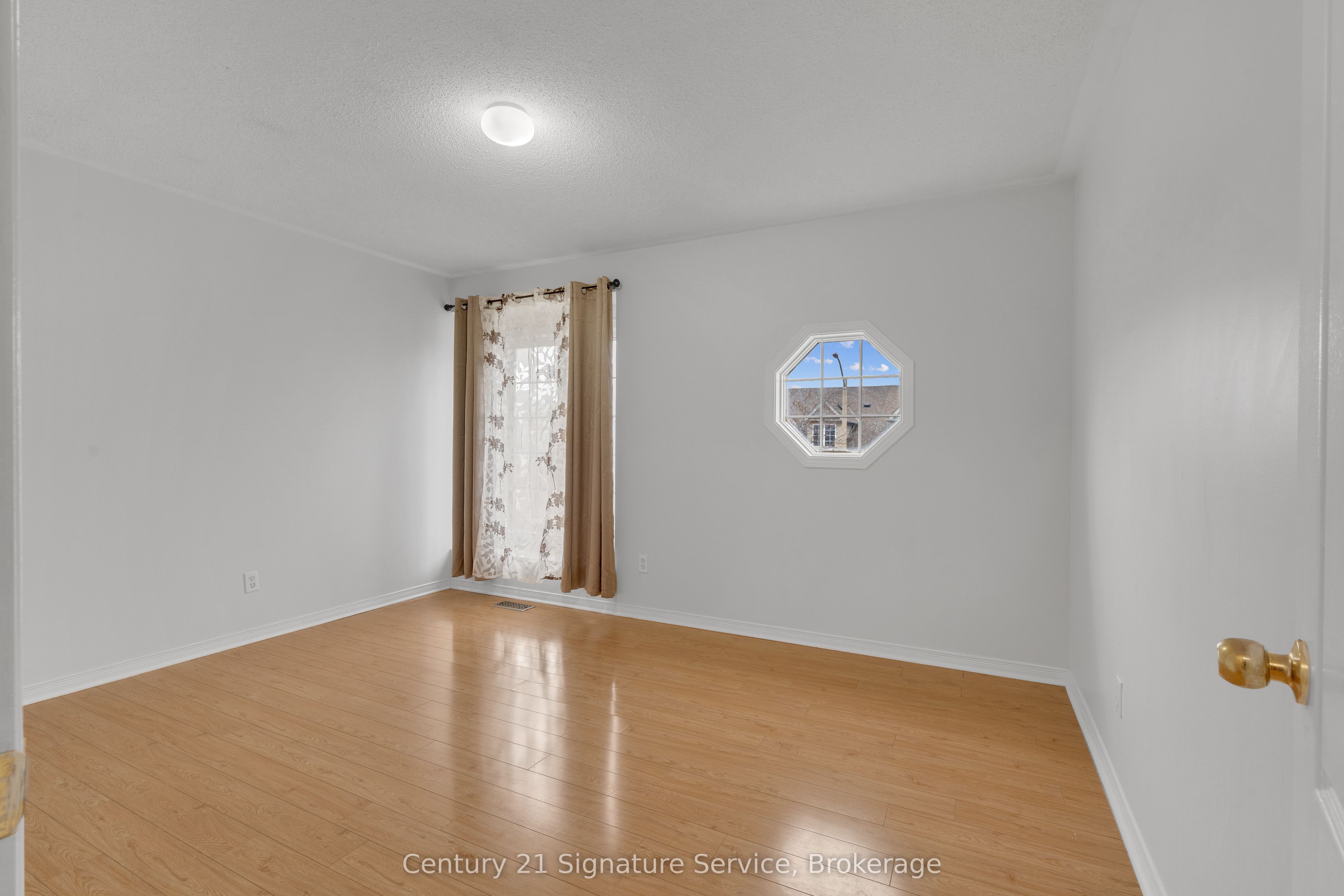 44 Bramfield Street