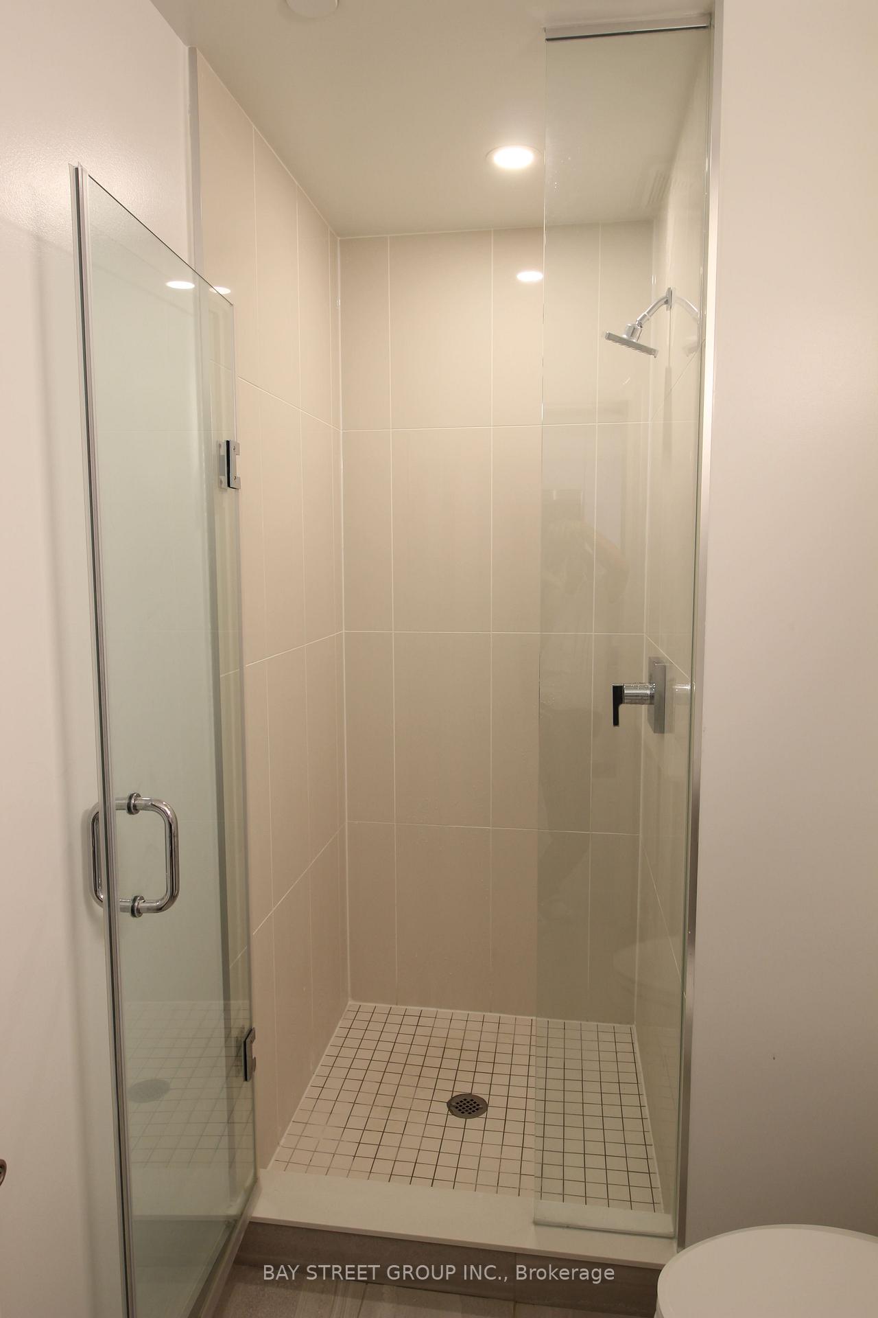 2 Bedrooms Condo at 543 Richmond, Toronto For sale