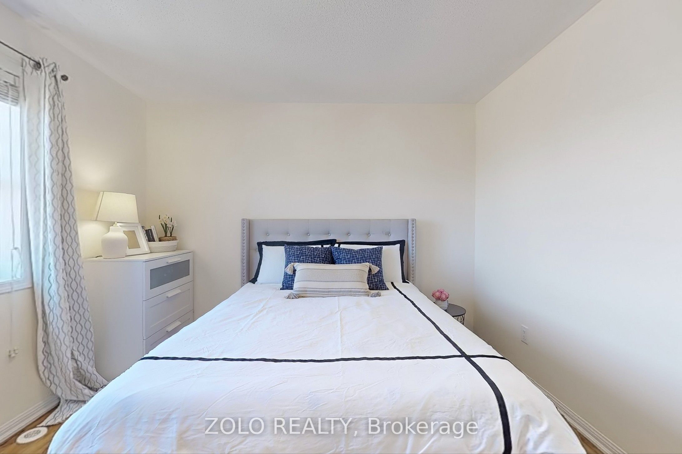 201 Woodley Crescent