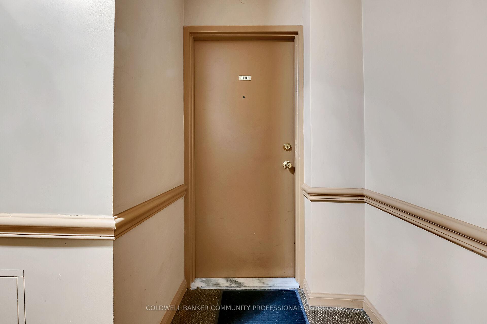 1 Bedroom Condo at 141 Catharine, Hamilton For sale