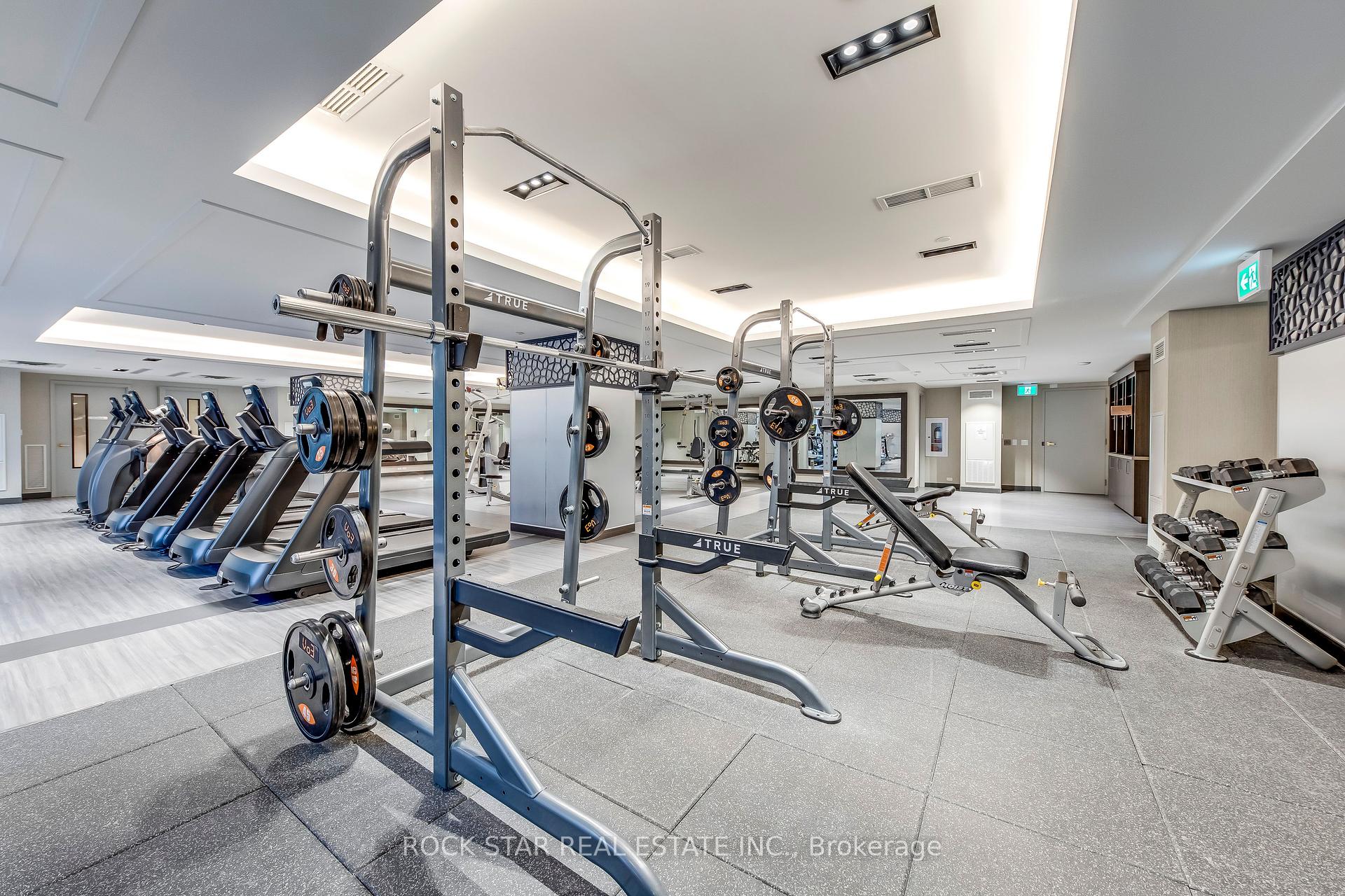 2 Bedrooms Condo at 543 Richmond,  Toronto For sale