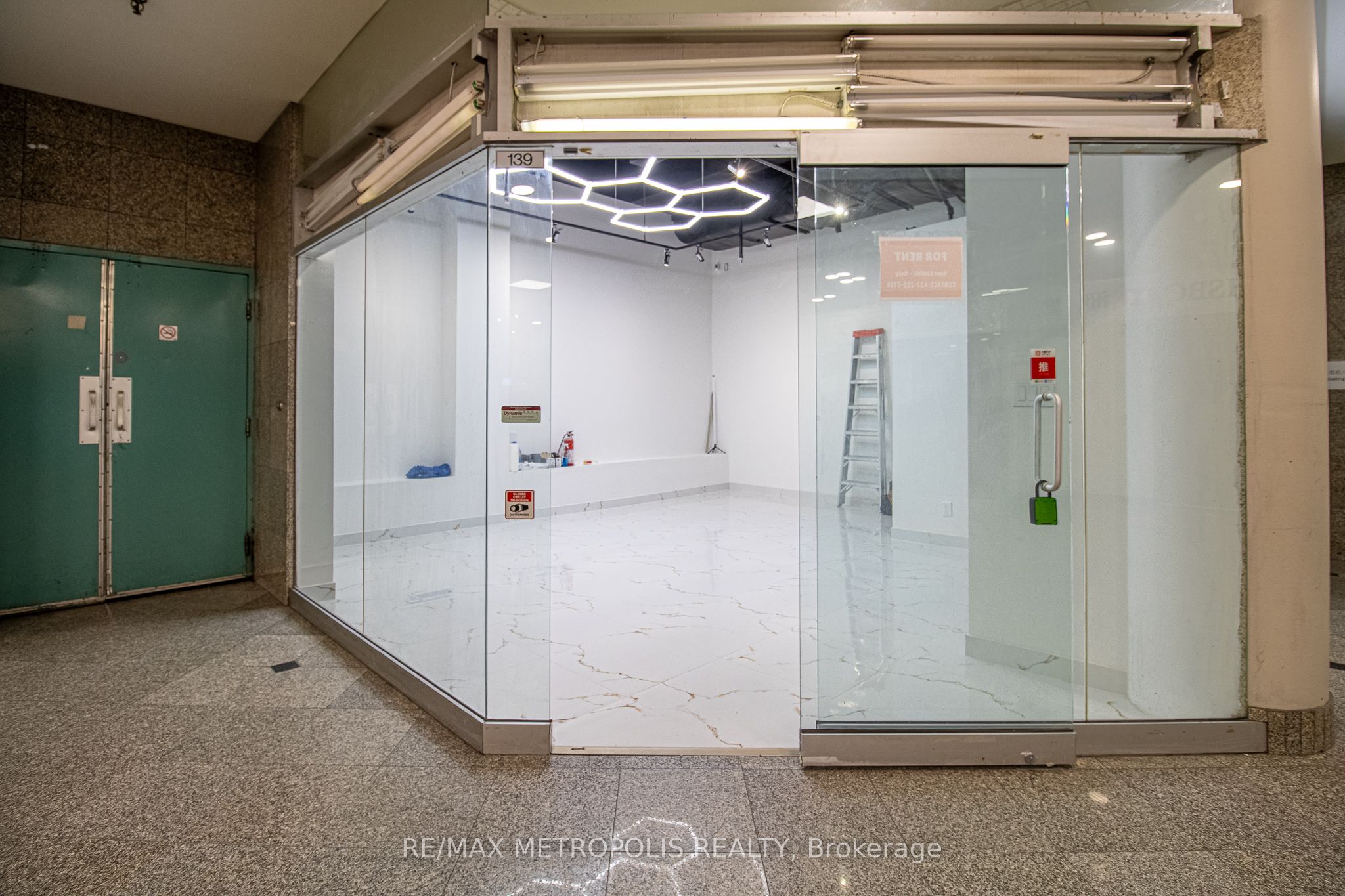 222 Spadina Avenue, #139
