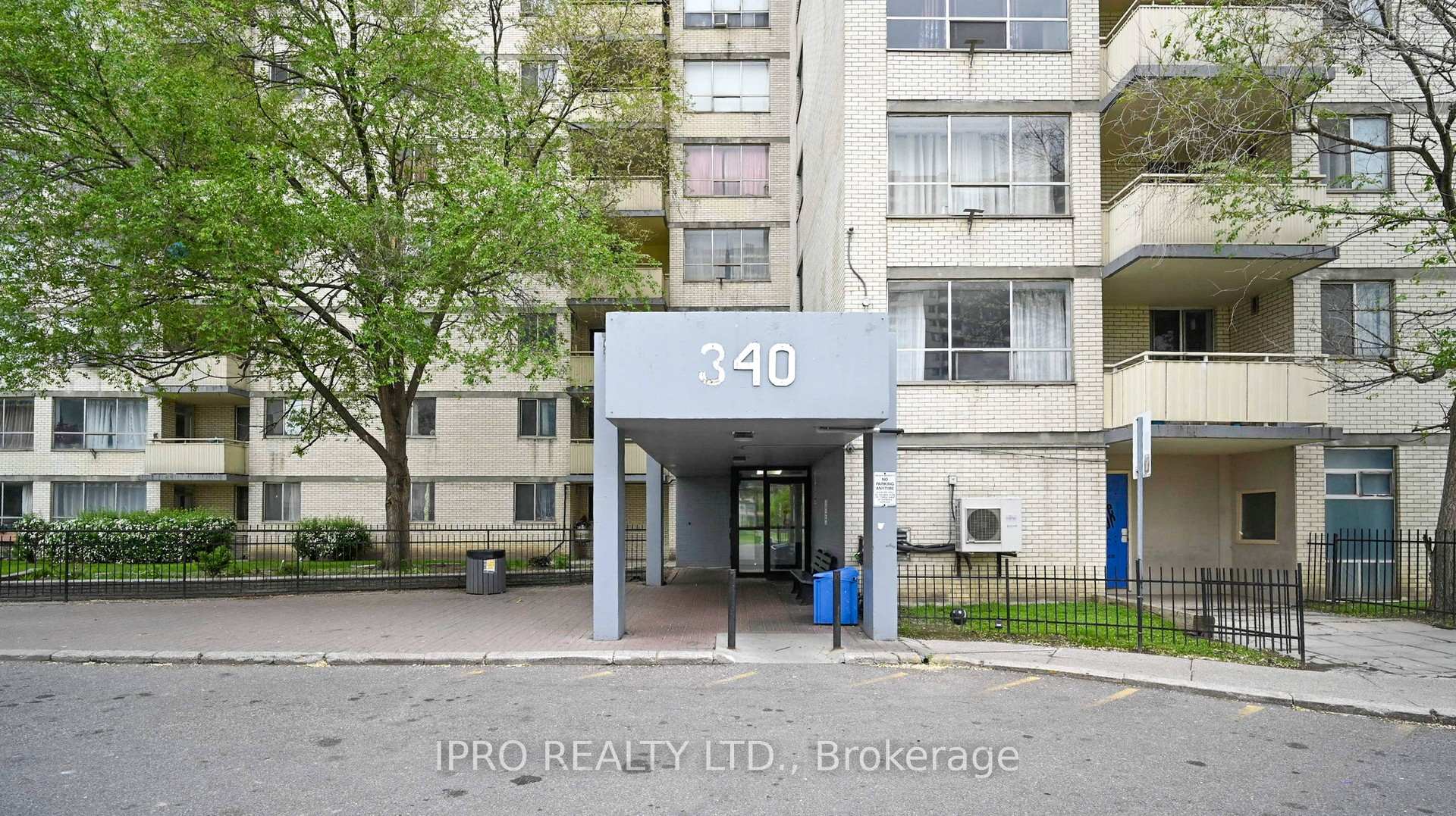 2 Bedrooms Condo at 340 Dixon, Toronto For sale