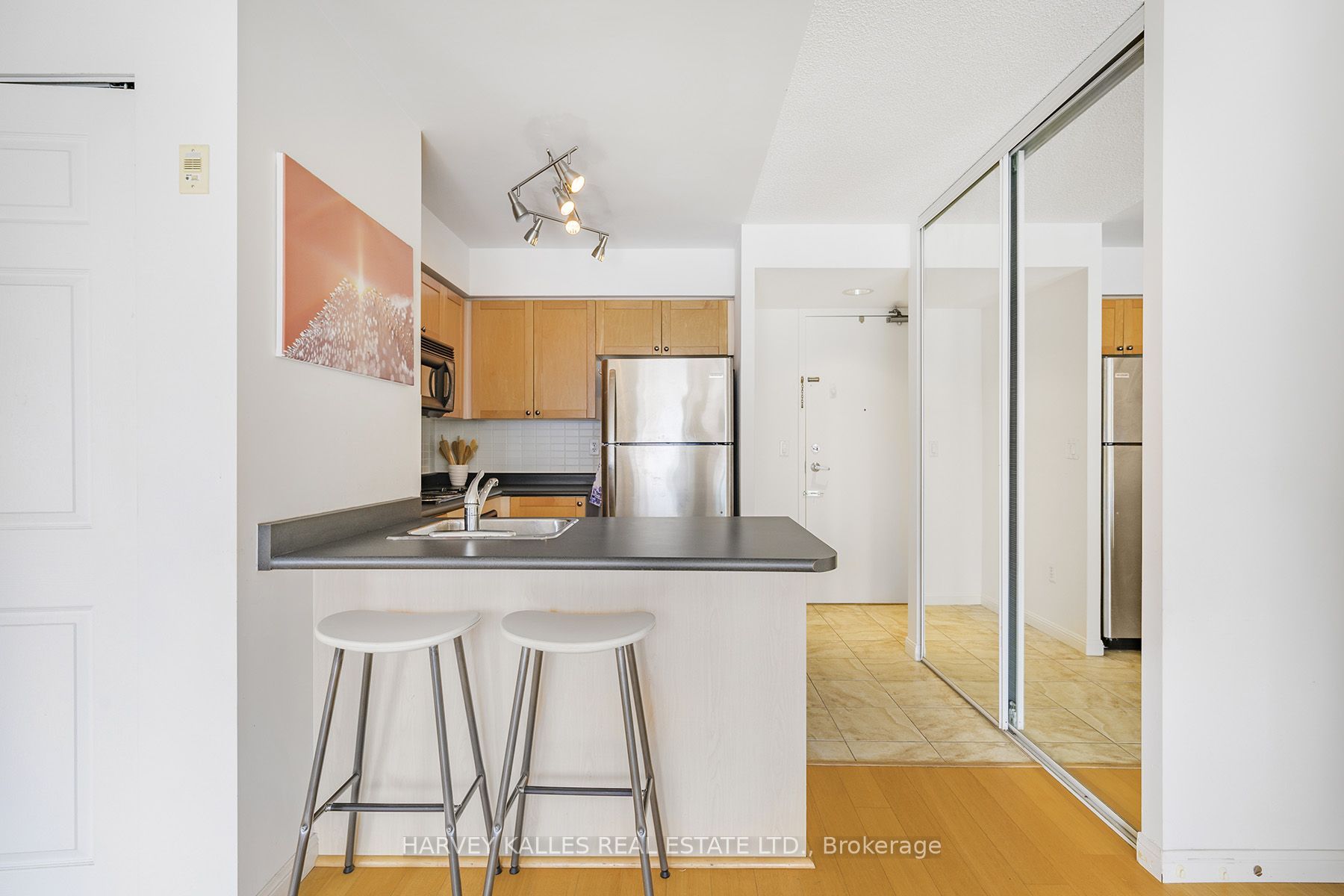 311 Richmond Street E 1009