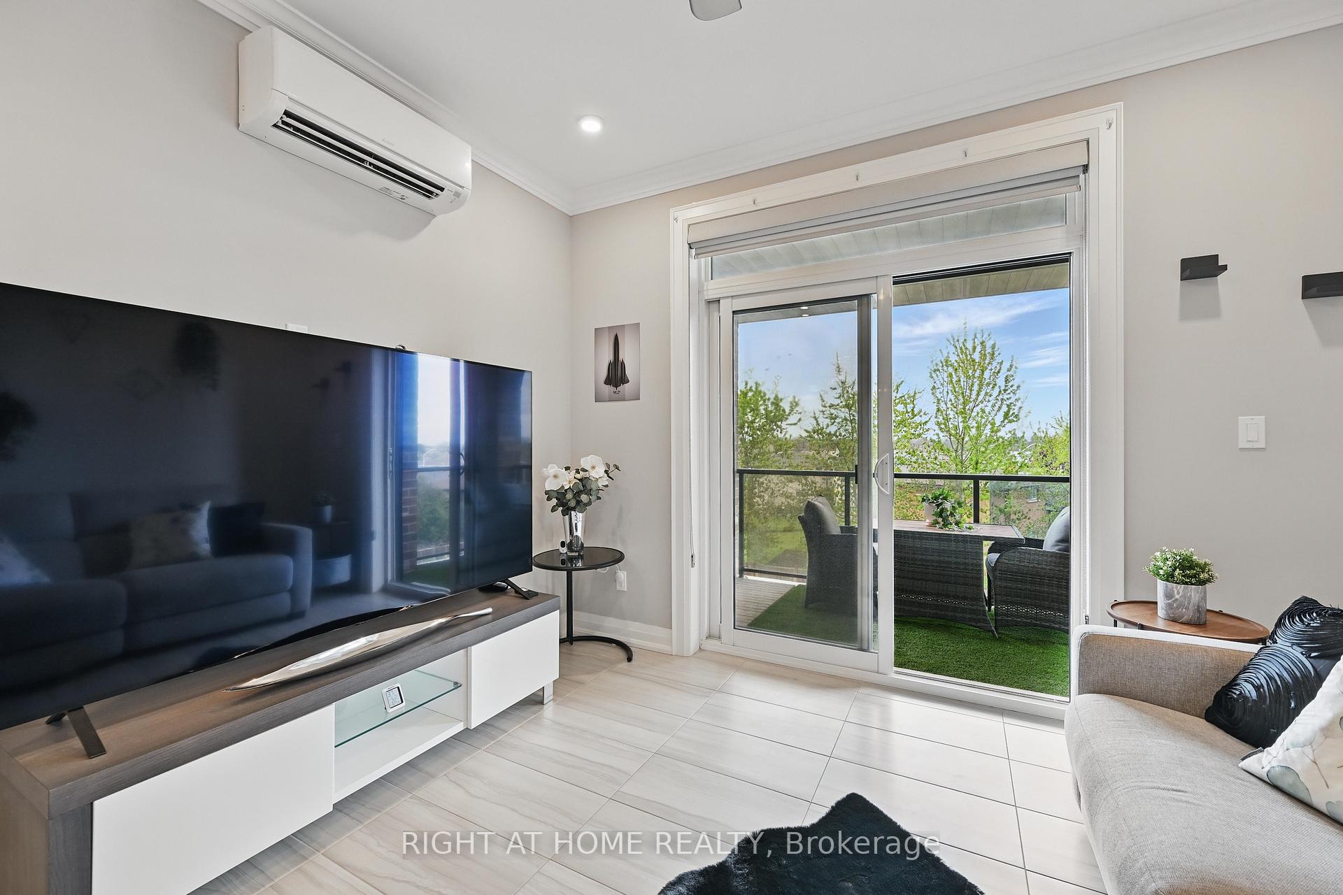 1 Bedroom Condo at 257 Millen, Hamilton For sale