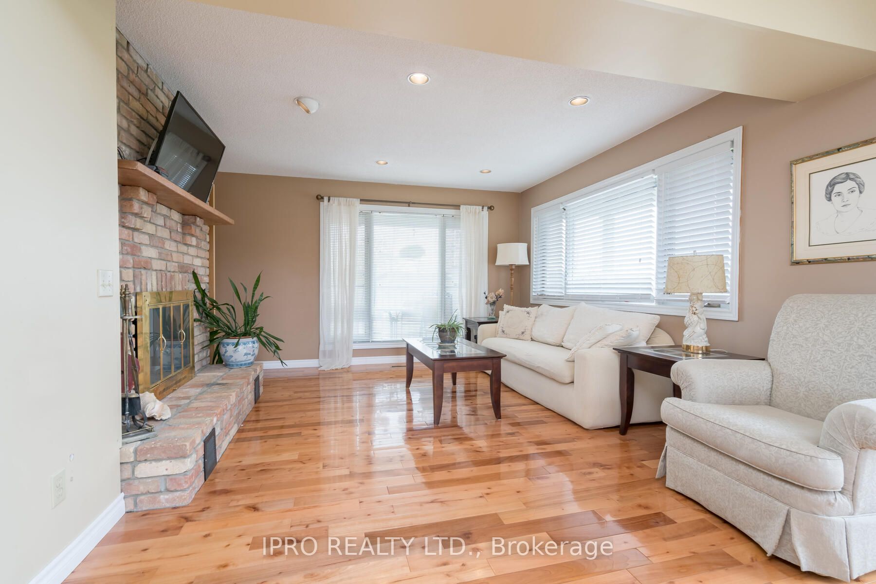 14323 Creditview Road